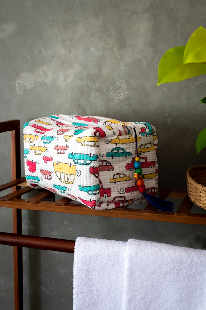 MULTI PURPOSE QUILTED TOILETRY BAG-Large