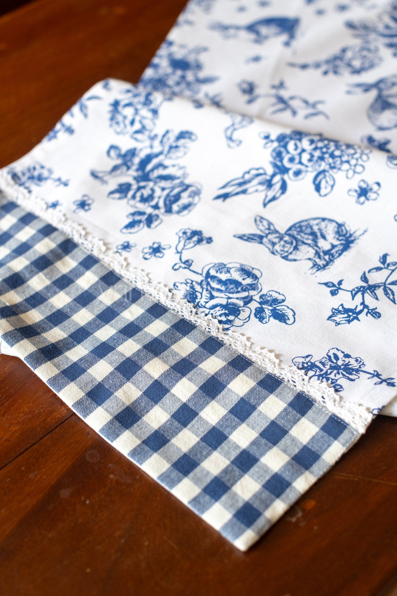Cotton printed table runner -15x60 inches