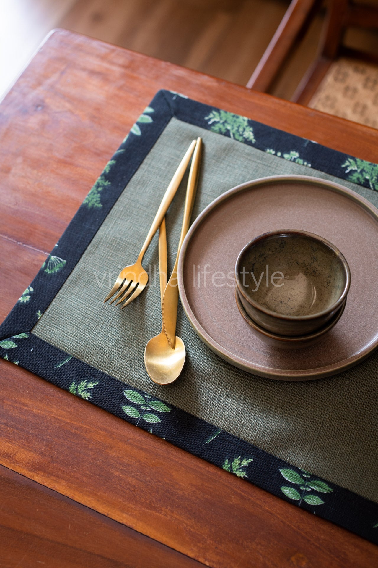 Printed cotton/jute cotton placemats-Reversible -set of 2