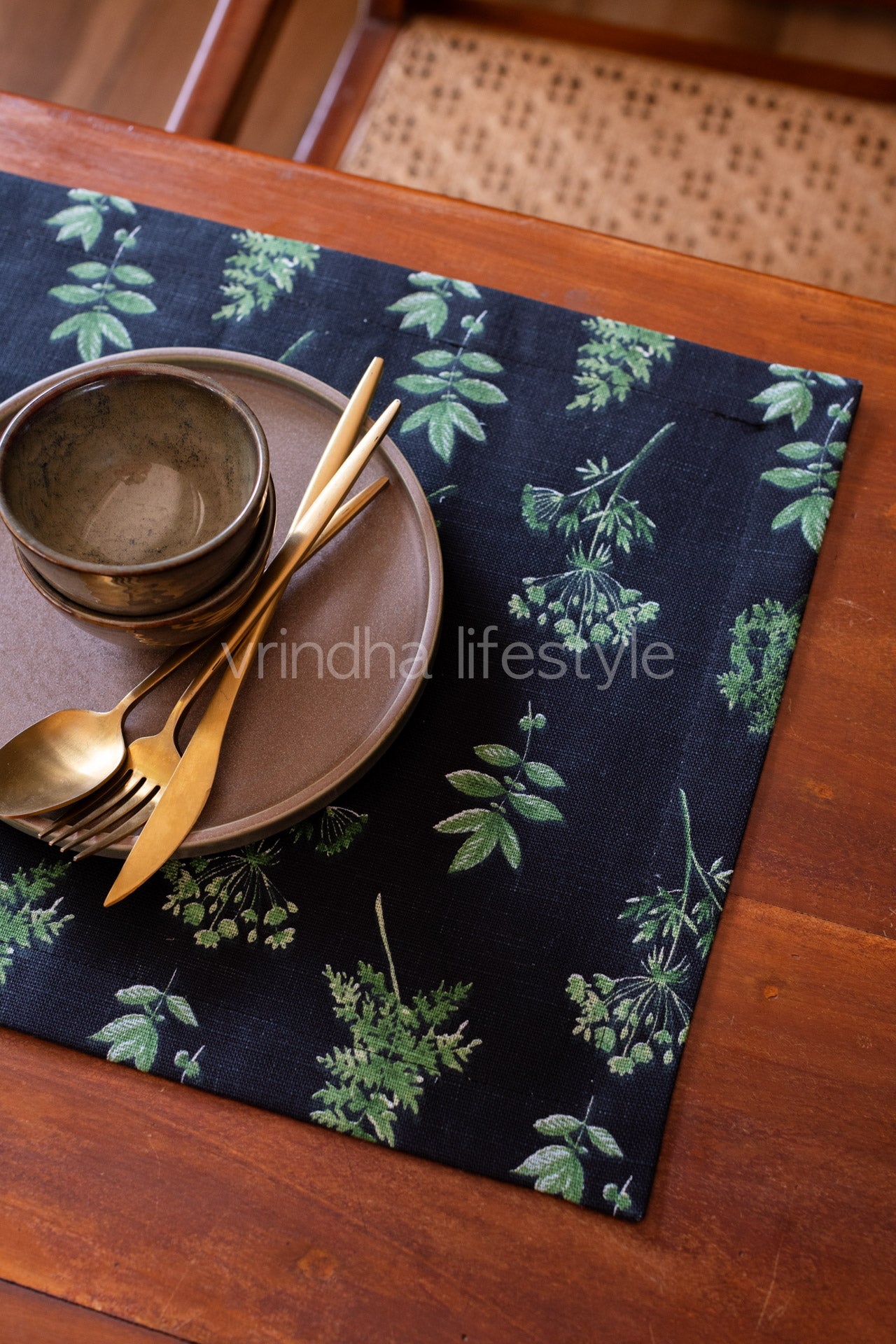 Printed cotton/jute cotton placemats-Reversible -set of 2