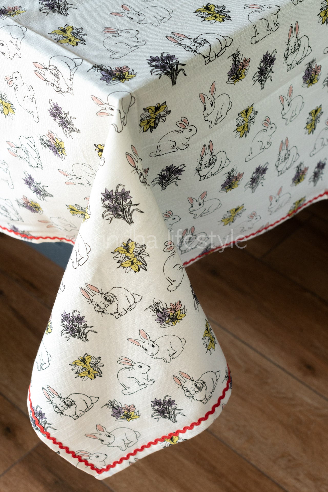 Printed cotton table cloth with lace detailing -6 seater-customisable