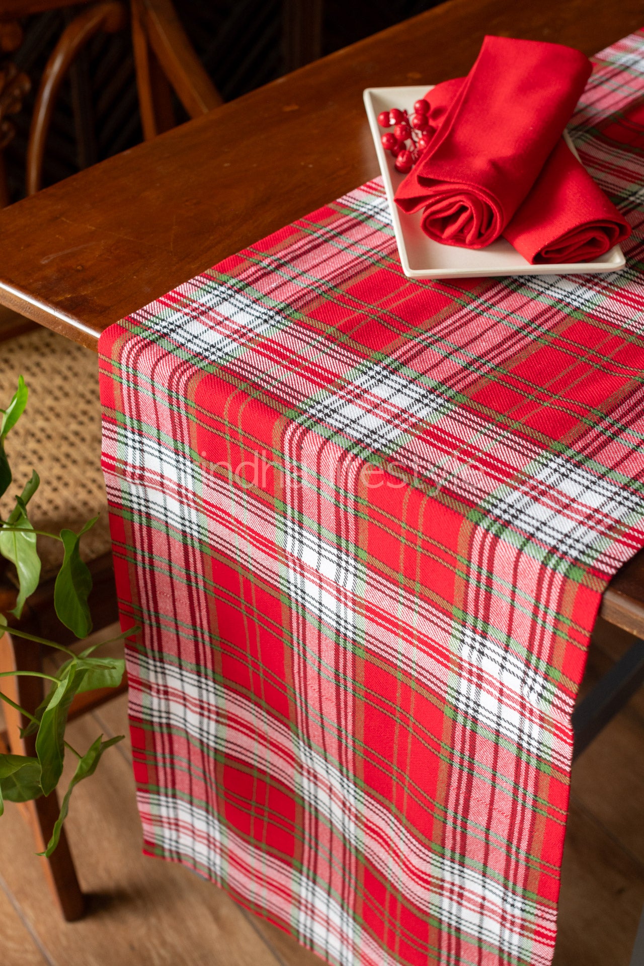 Woven plaid cotton table runner-4 seater-customisable
