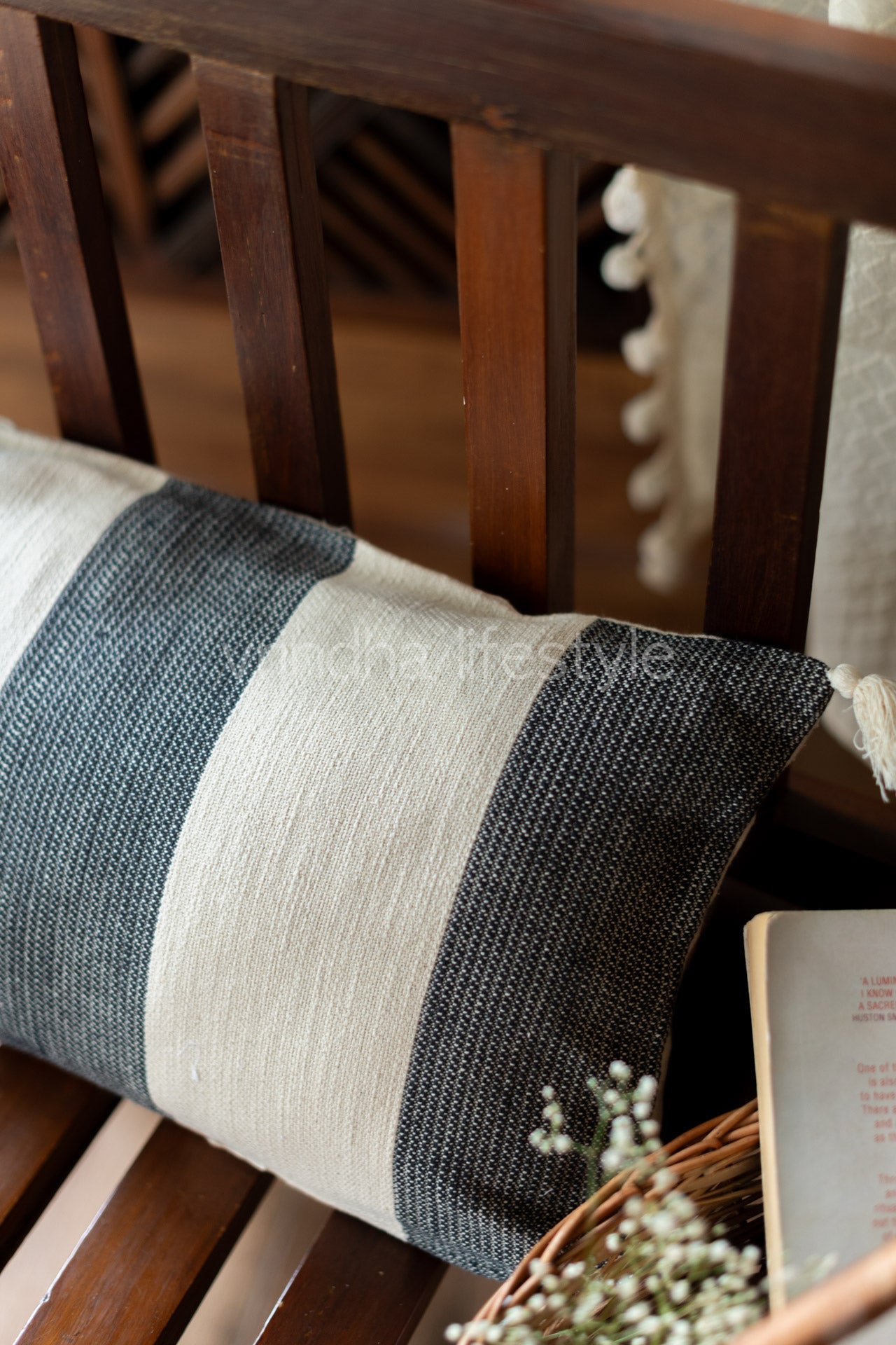 HANDLOOM COTTON LUMBAR CUSHION COVER ( Single unit )