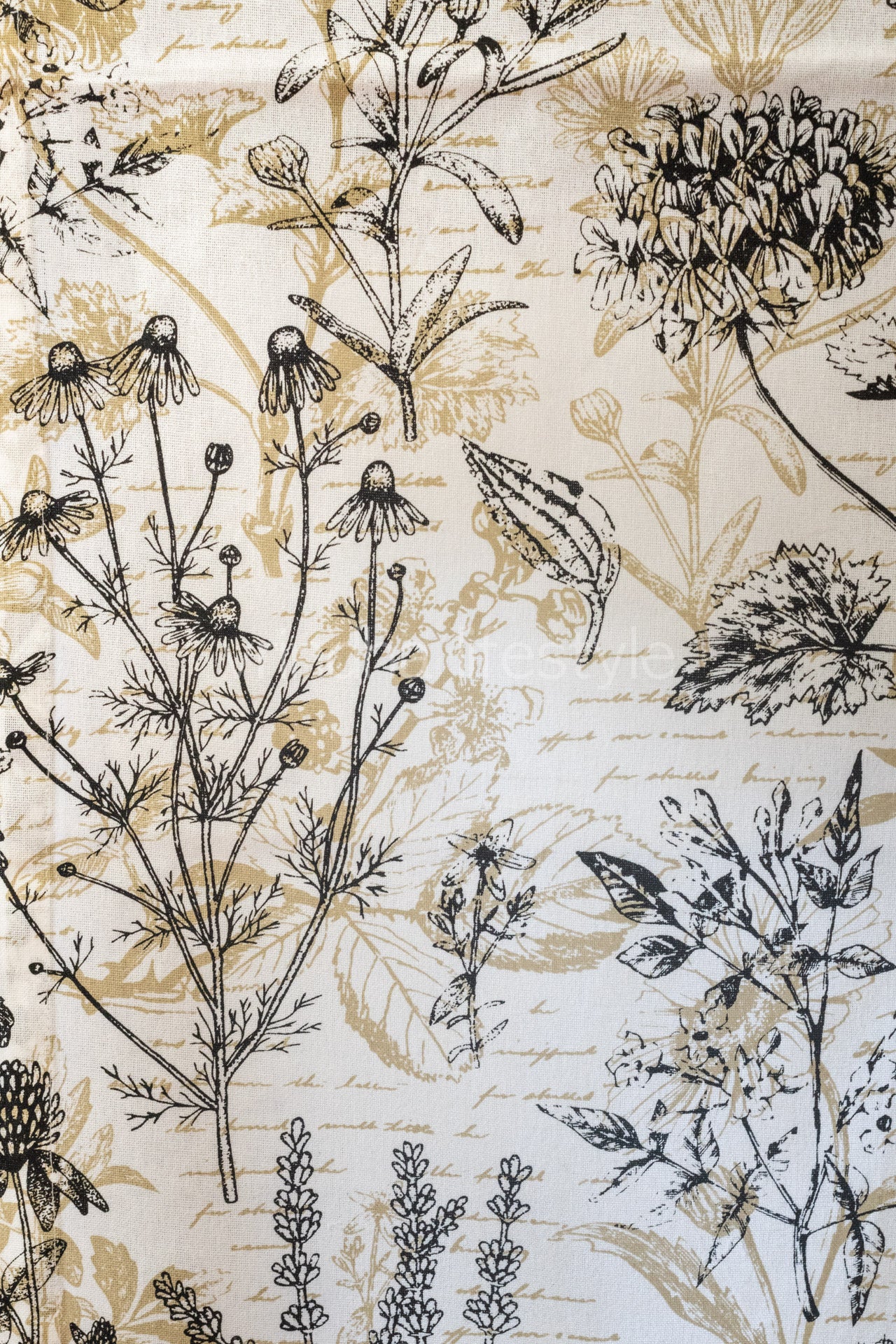 Garden print cotton table runner-4/6 seater