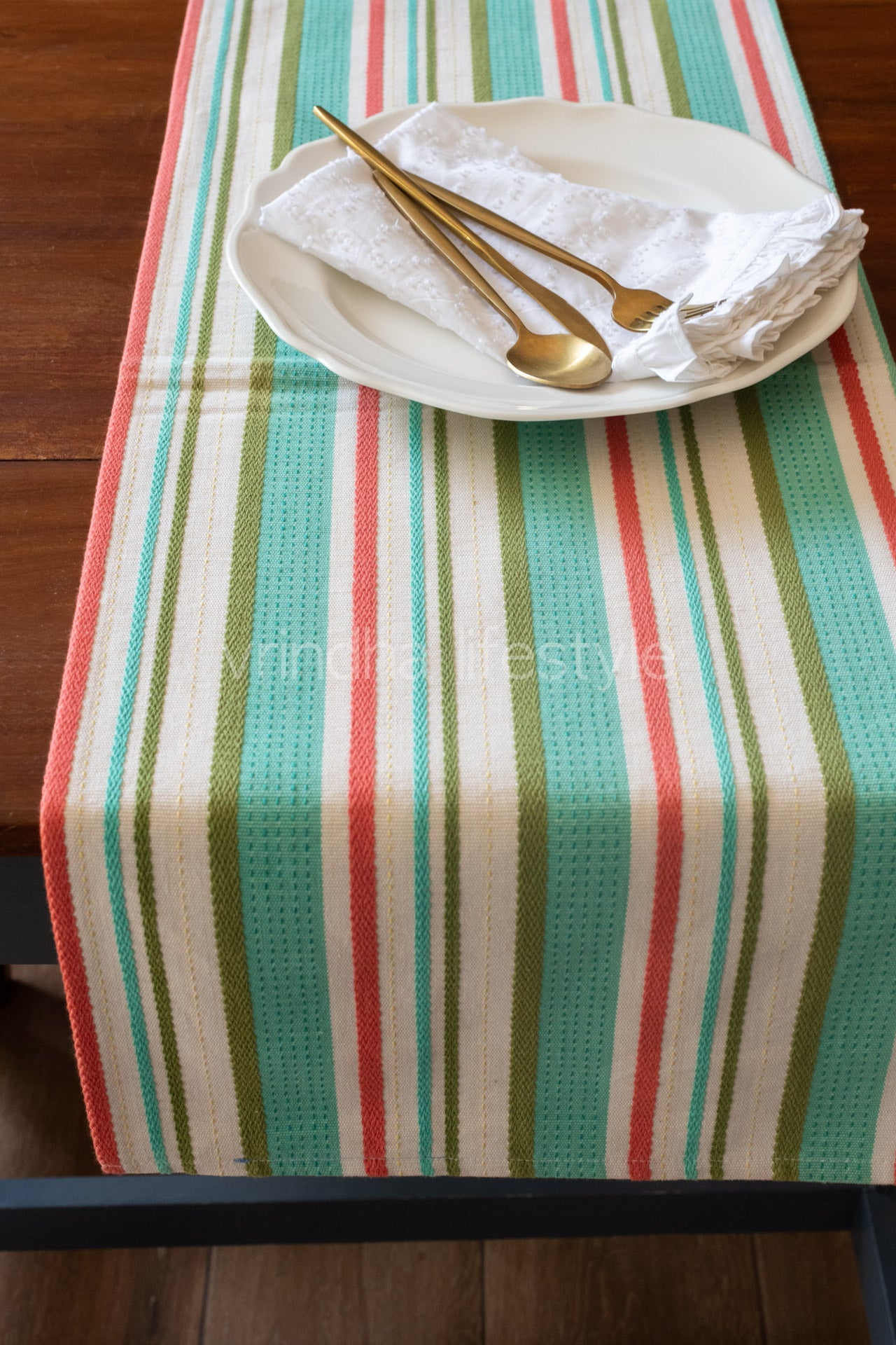 Cotton woven stripes table runner-4/6 seater