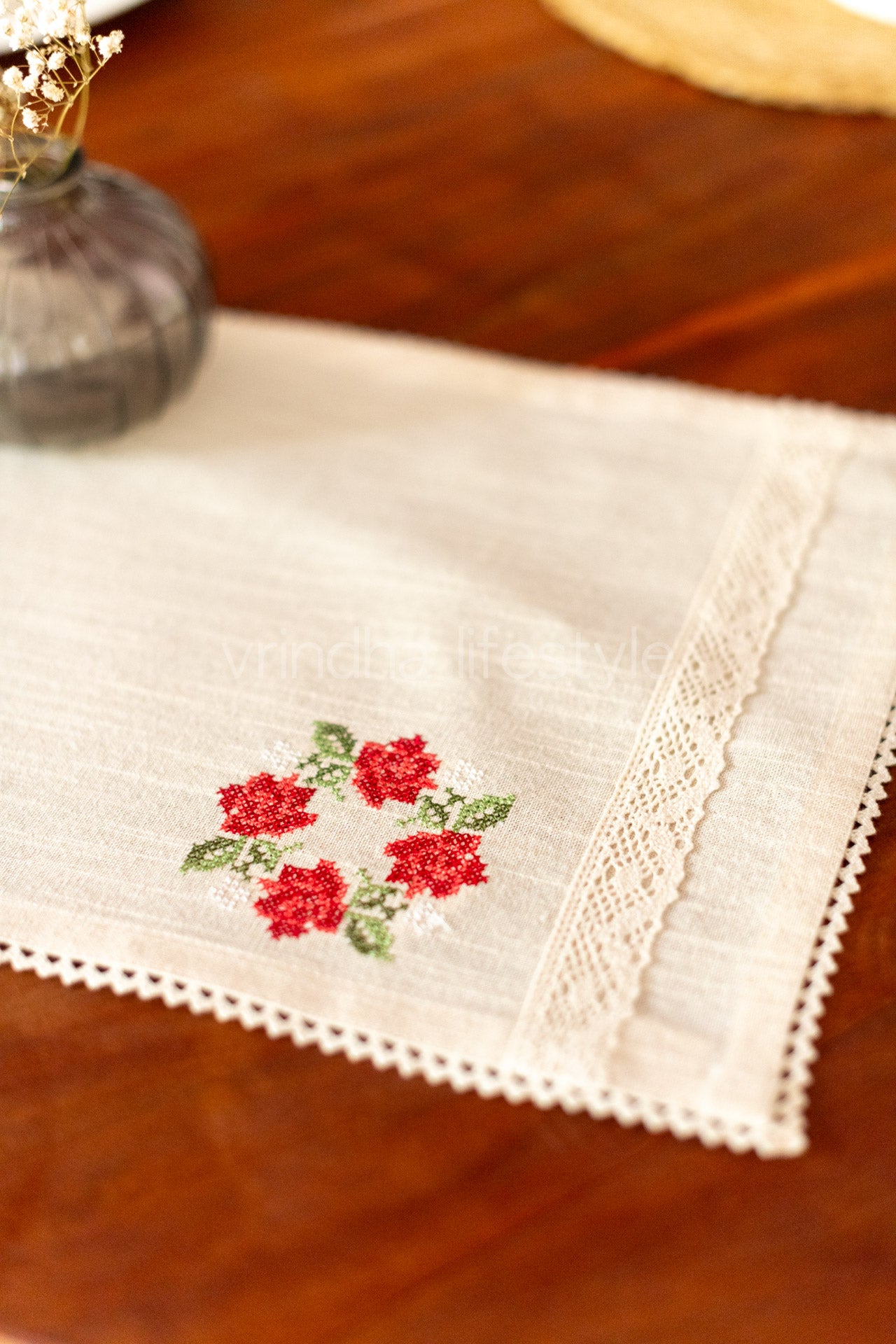 Cotton slub table mat with cross stitch embroidery and lace detailing-single unit