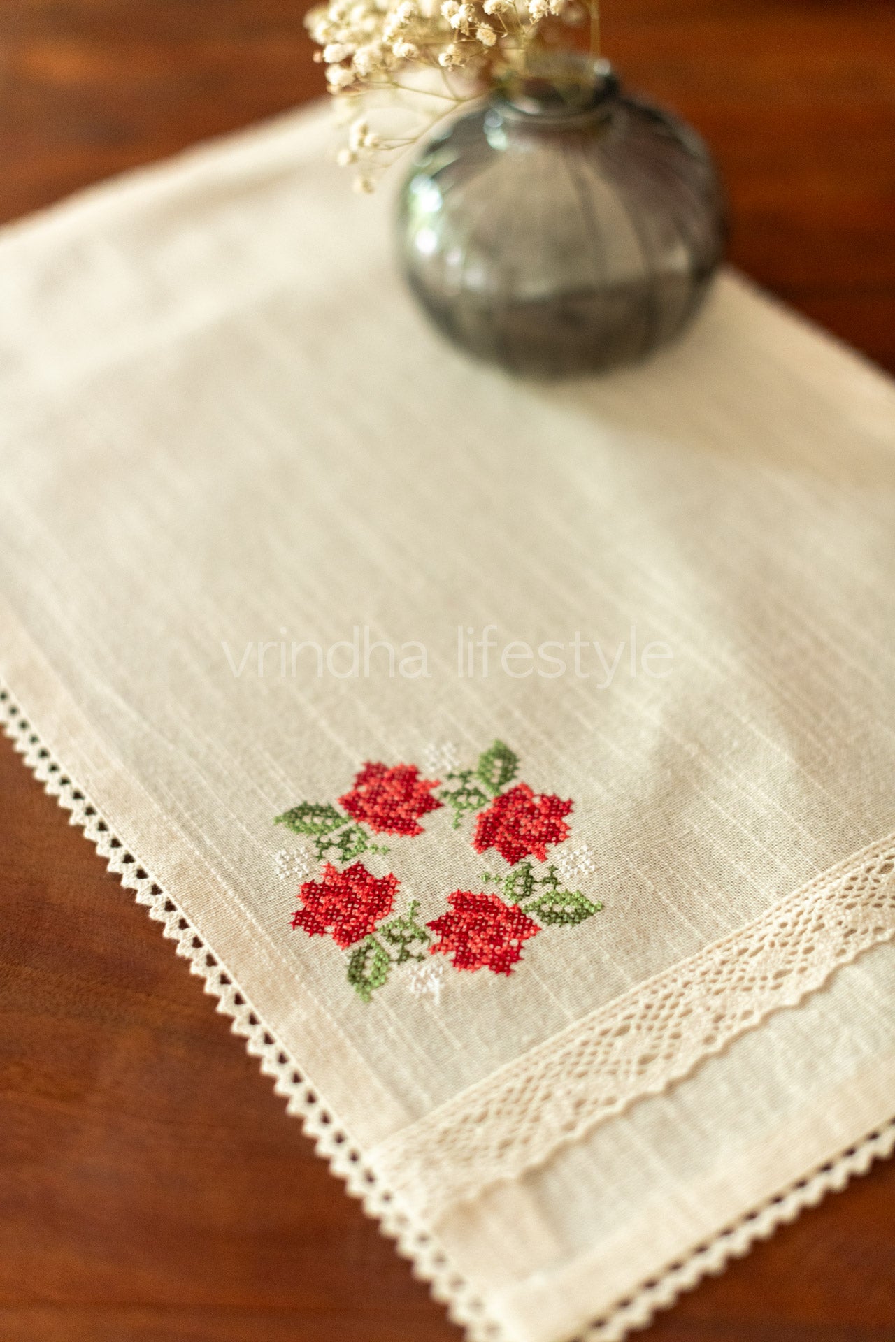 Cotton slub table mat with cross stitch embroidery and lace detailing-single unit
