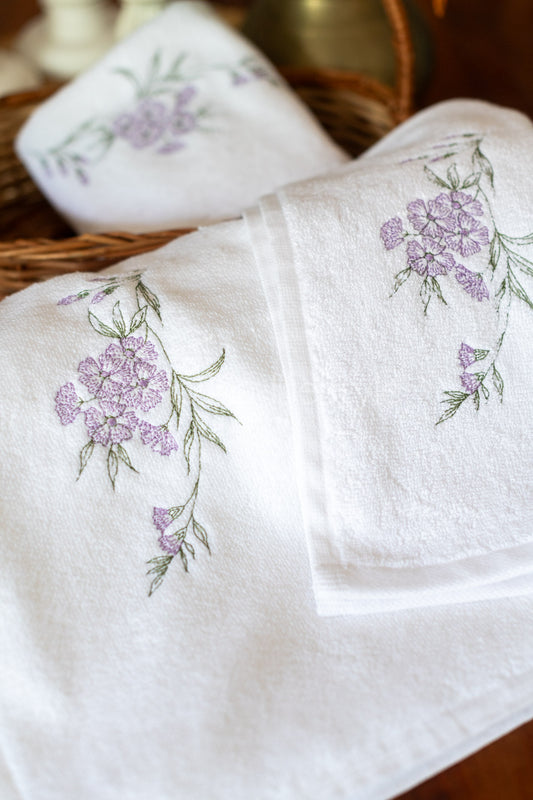 SOFT BATH TOWEL with embroidery -30x60 inches( single unit)-customisable