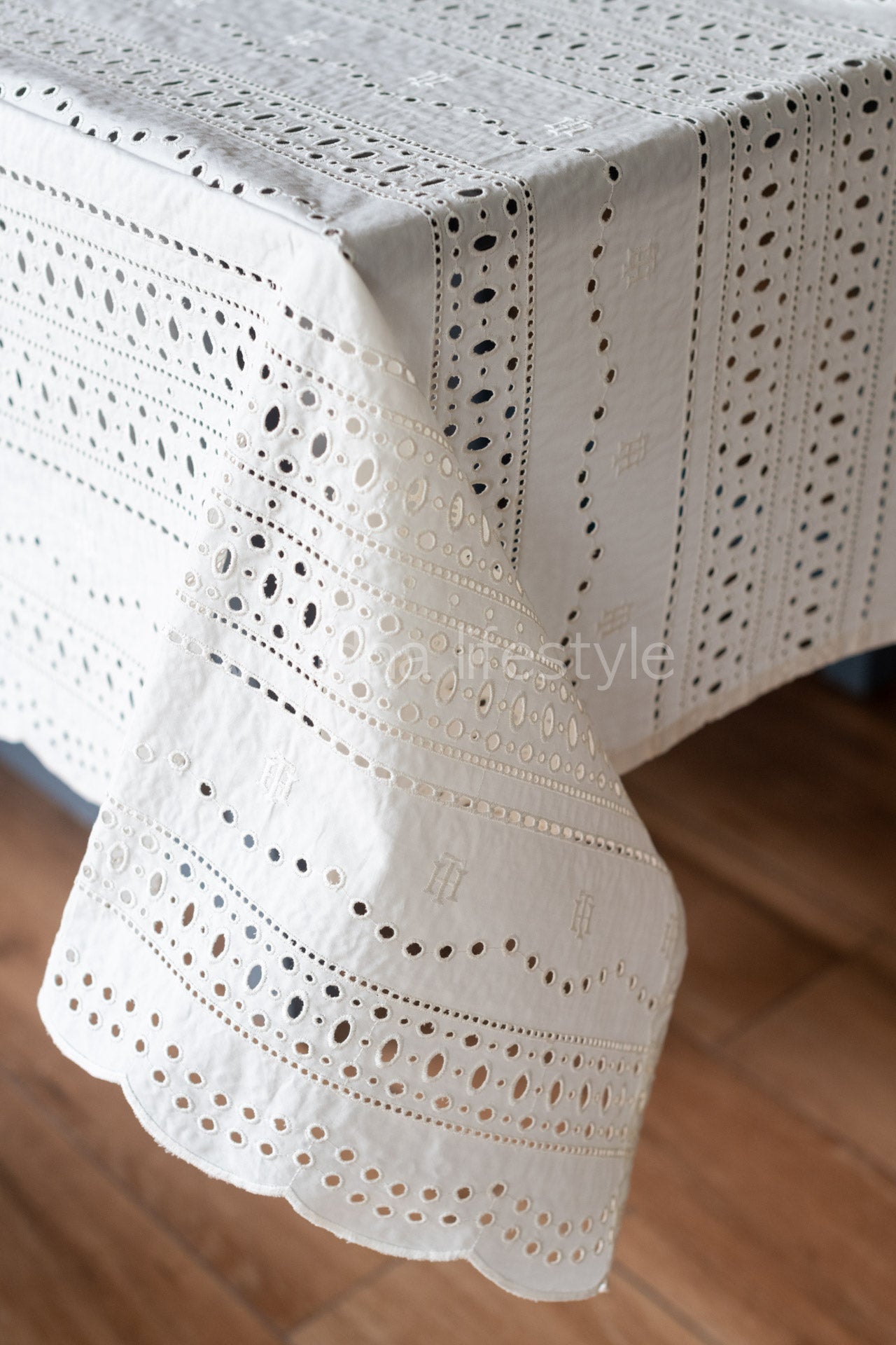 COTTON HAKOBA TABLE CLOTH-6/8 seater-customisable