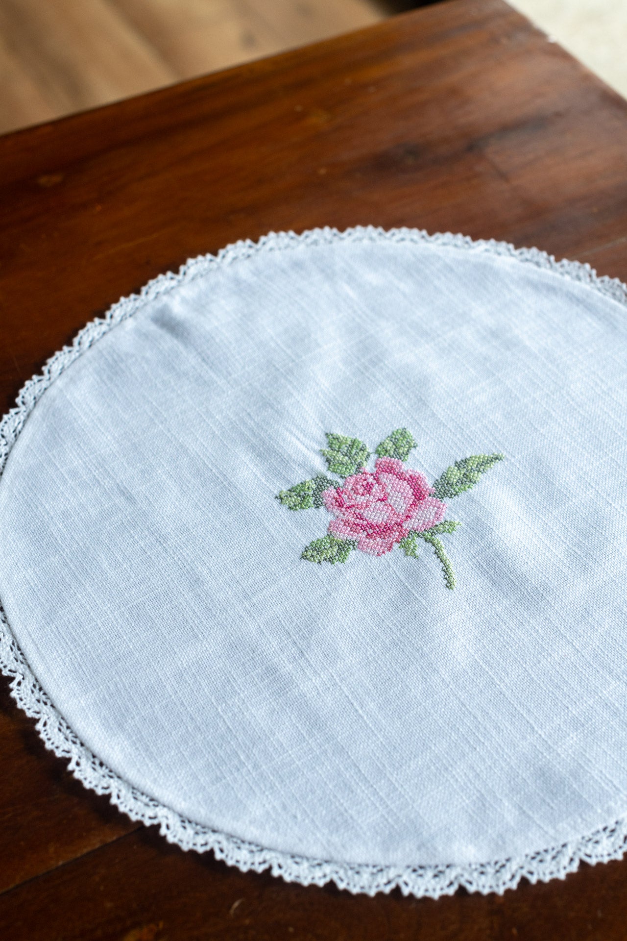 Round table mat with embroidery and lace detailing-16 inches