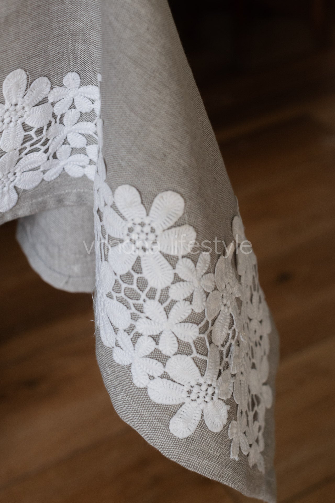 COTTON TABLE CLOTH with lace detailing -6 seater(customisable)