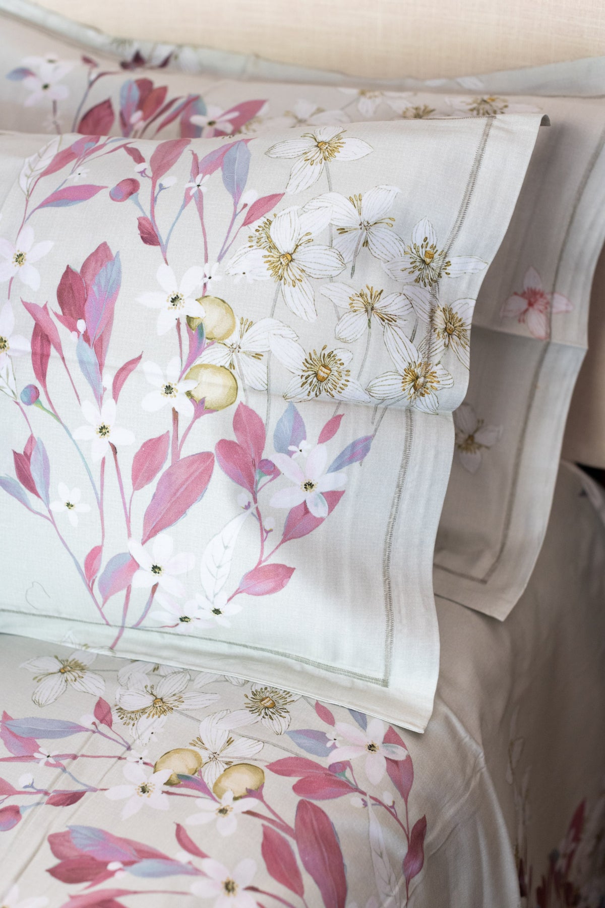Printed Soft Satin cotton bedsheet -300 TC-Super King