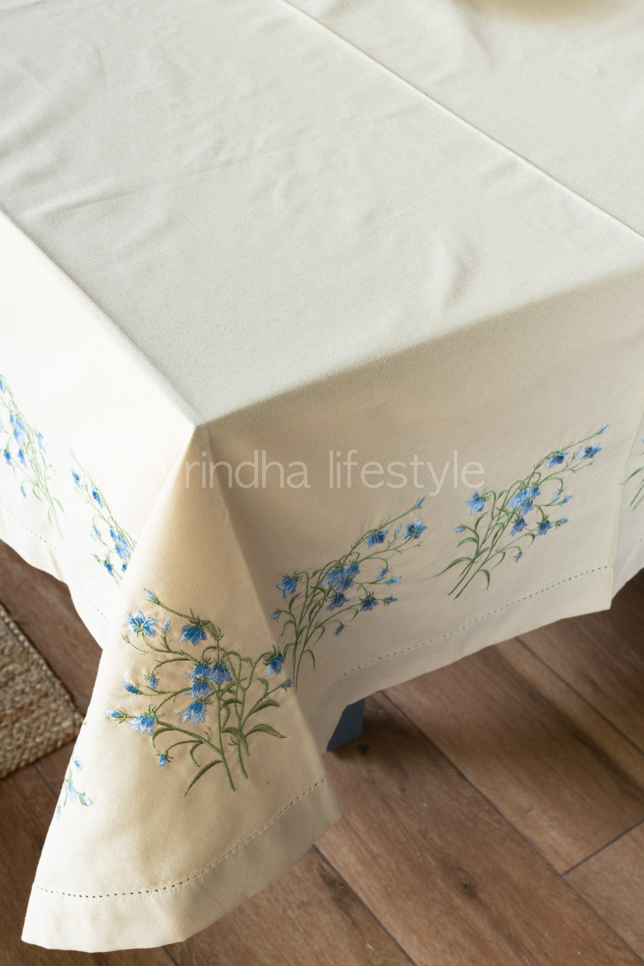COTTON TABLE CLOTH with embroidery -8 seater