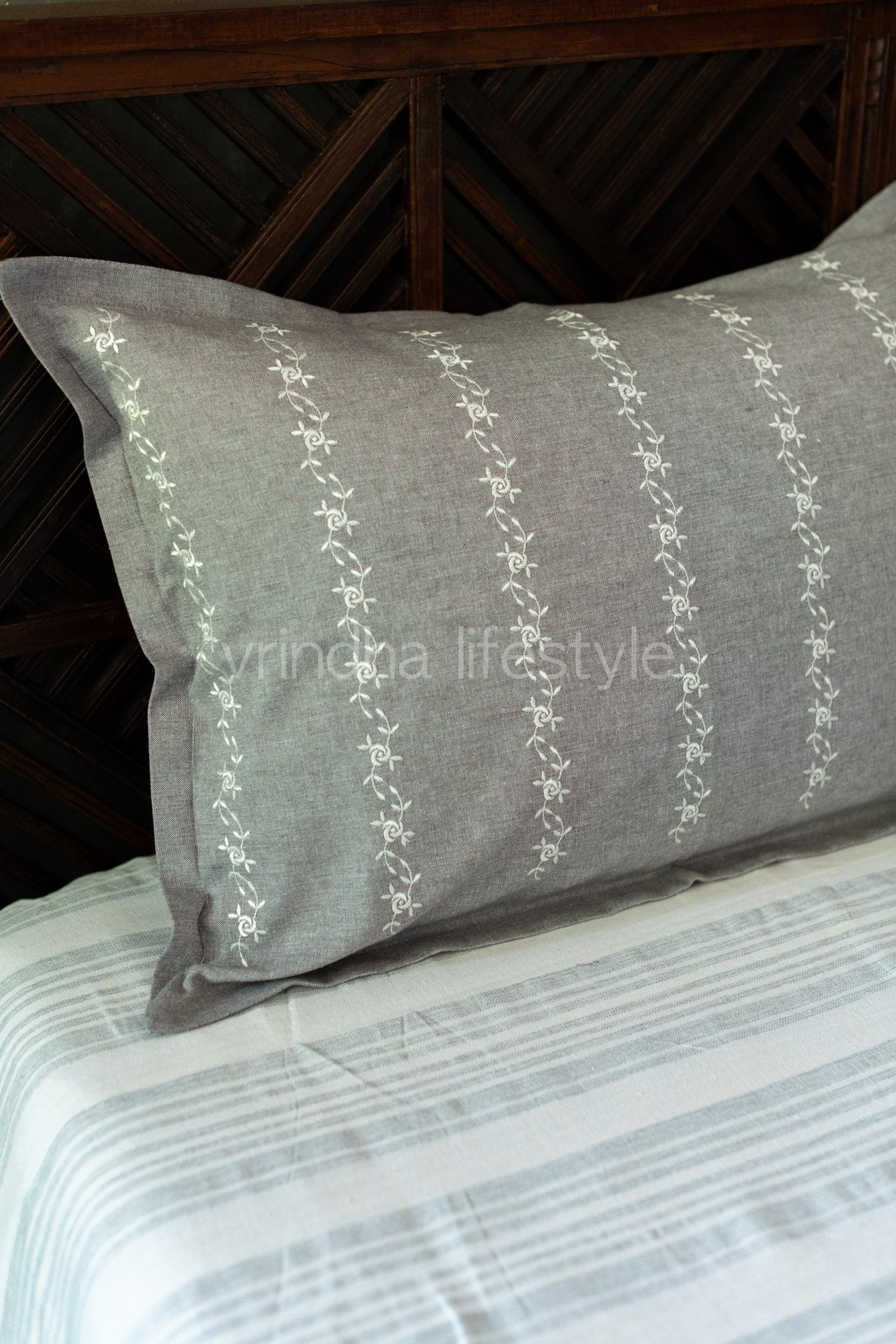 COTTON BED SHEET and floral embroidery cotton pillow cover -Single|Kids Collection