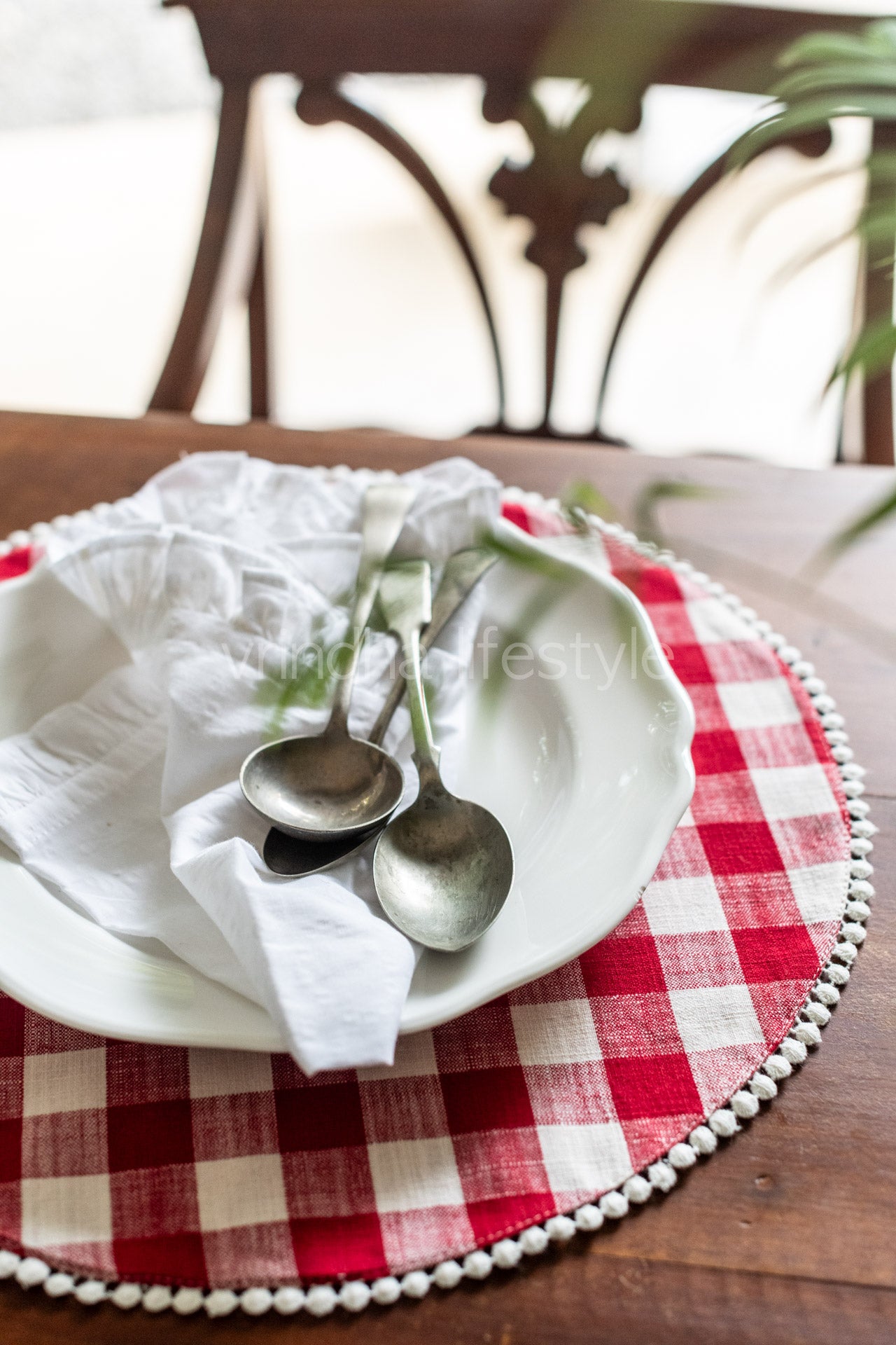 ROUND COTTON PLACEMATS with lace detailing ,16 inches-Set of 6