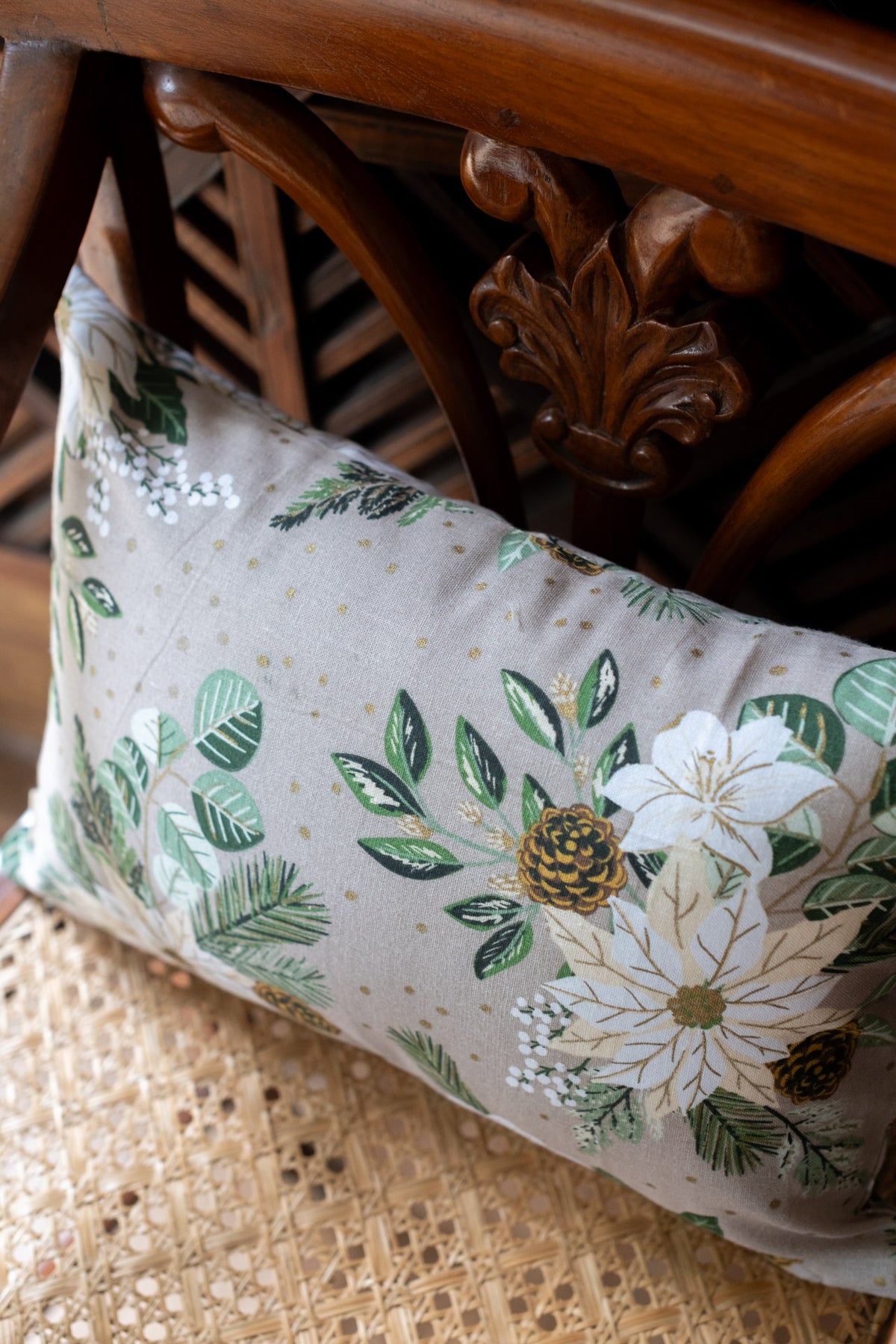 Cotton printed pre-filled cushion-12x18 inches