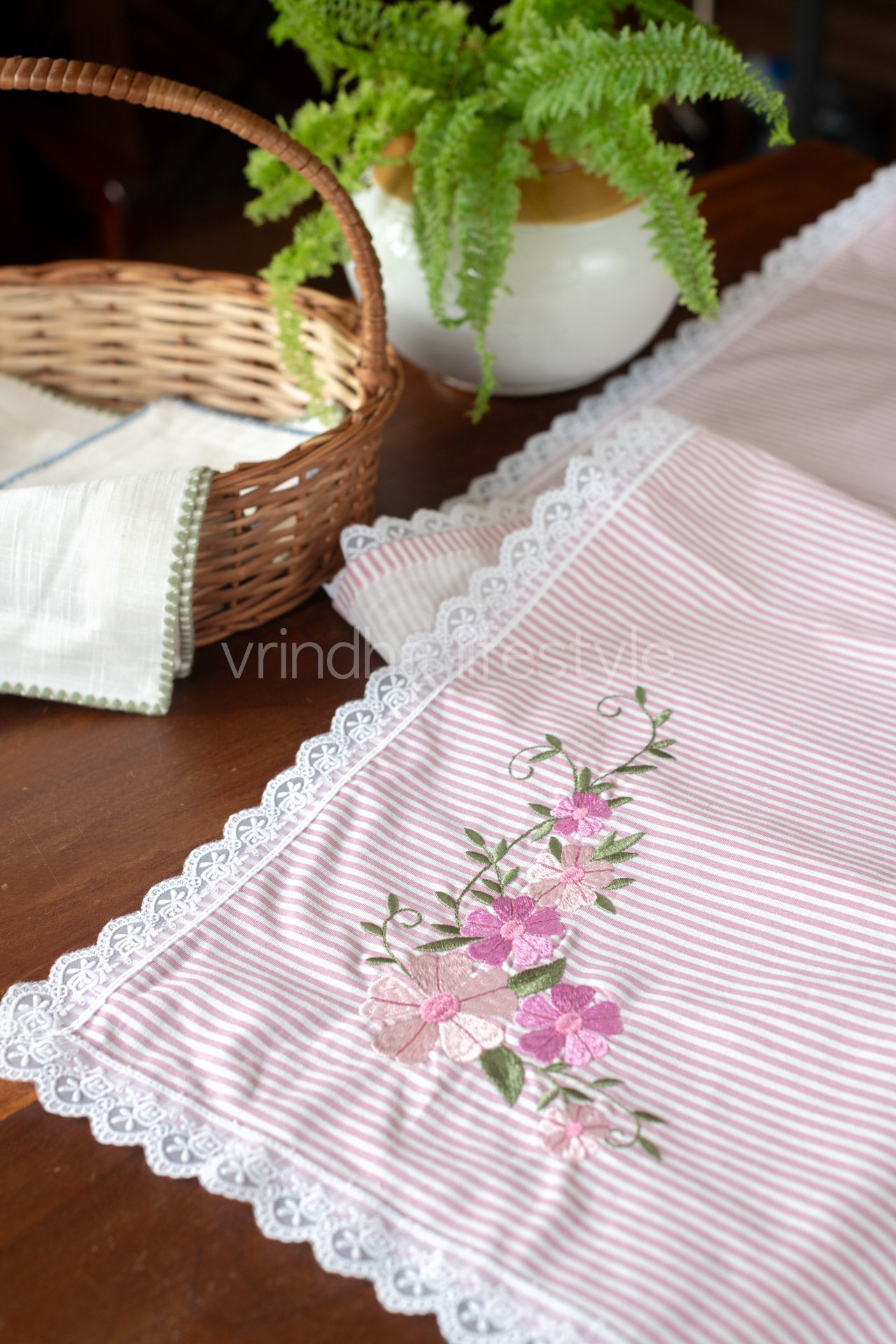 Cotton table runner with embroidery and lace detailing- 14x60 inches