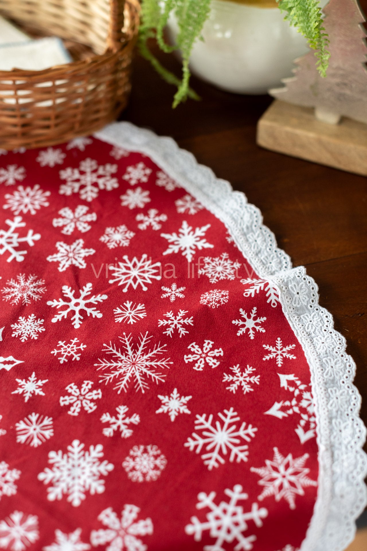 Printed table cloth -coffee table round-32 in