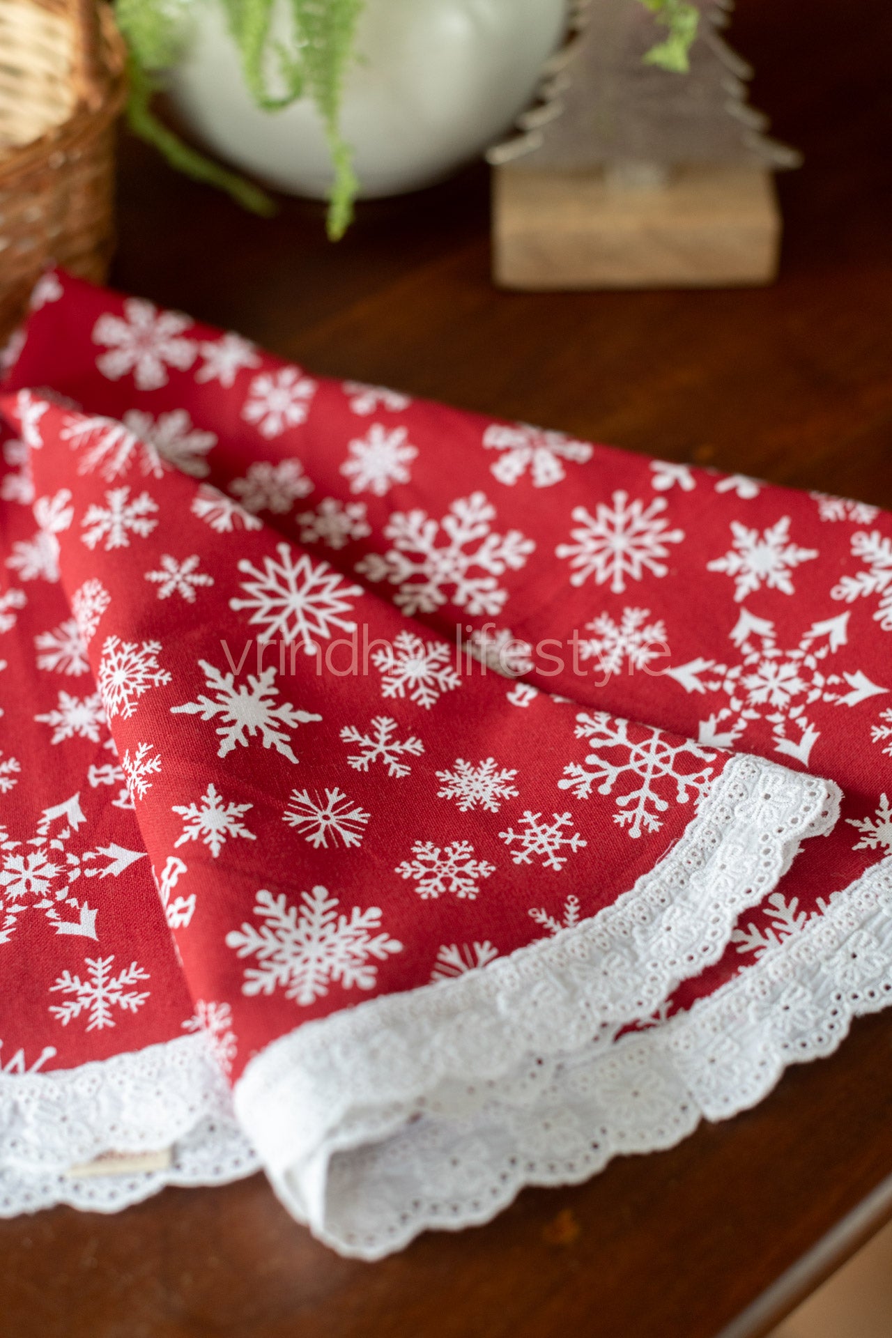 Printed table cloth -coffee table round-32 in