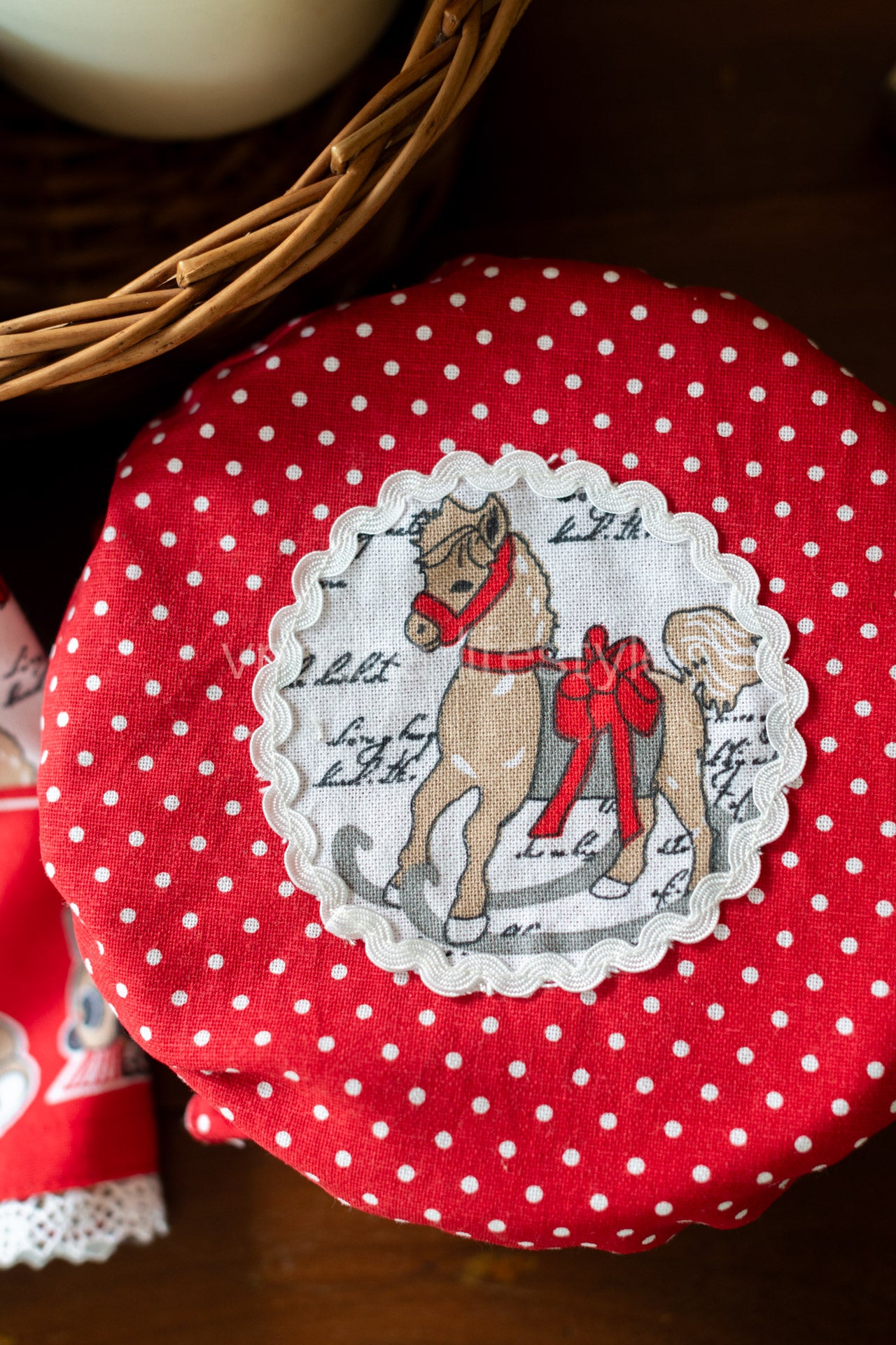 Reversible Fabric bowl covers-Set of 1 medium size bowl cover with 1 kitchen towel -Bakers 2 pcs gift set