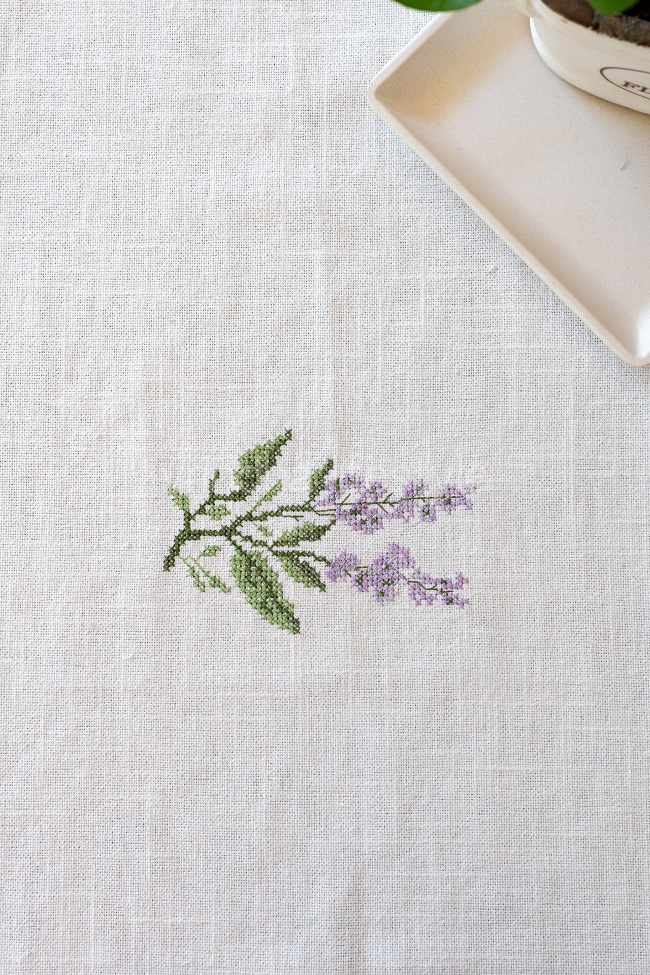 Cotton table runner with embroidery and lace detailing - 14x58 inches-customisable