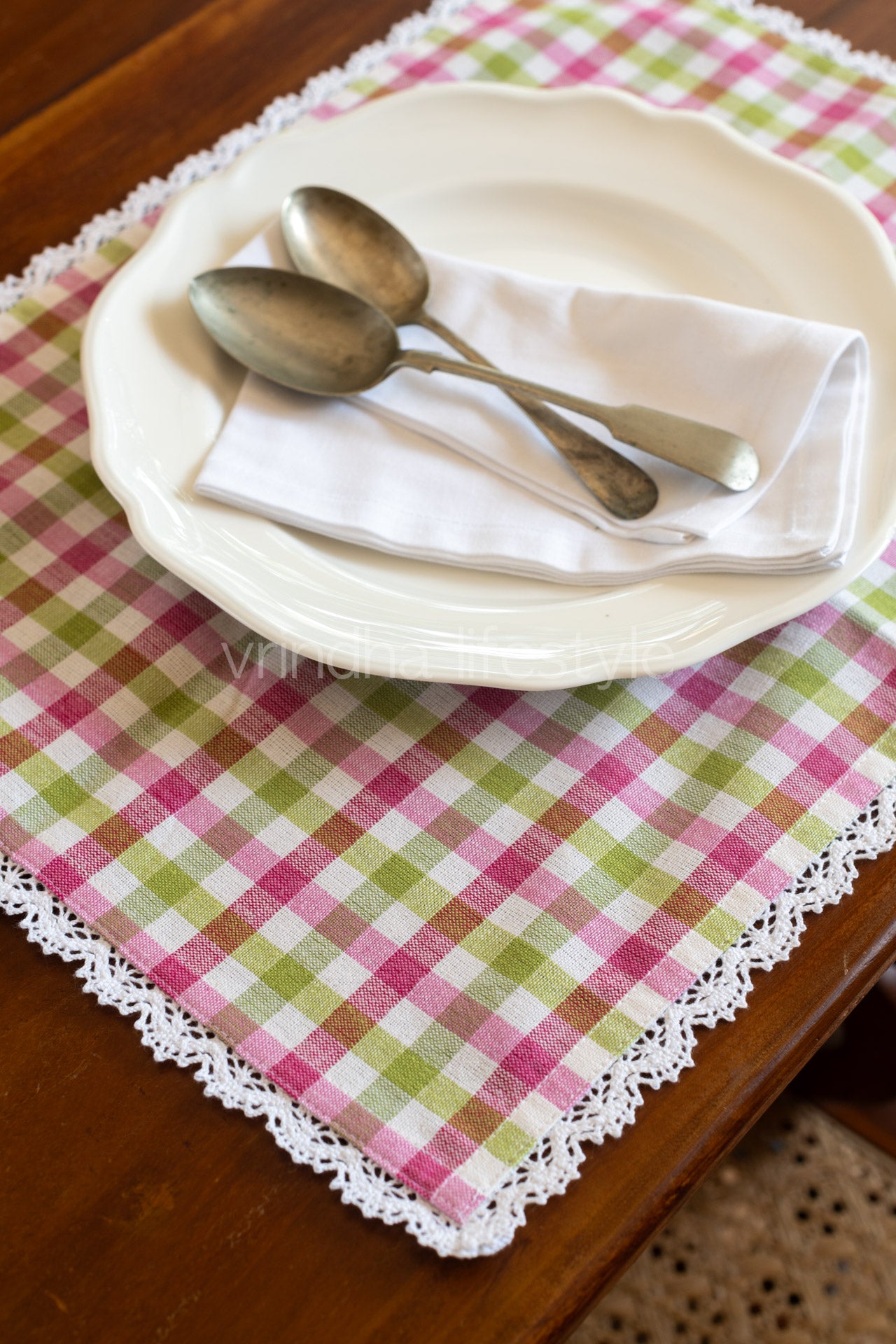 Cotton checks placemat with embroidery and lace detailing-Set of 6-customisable