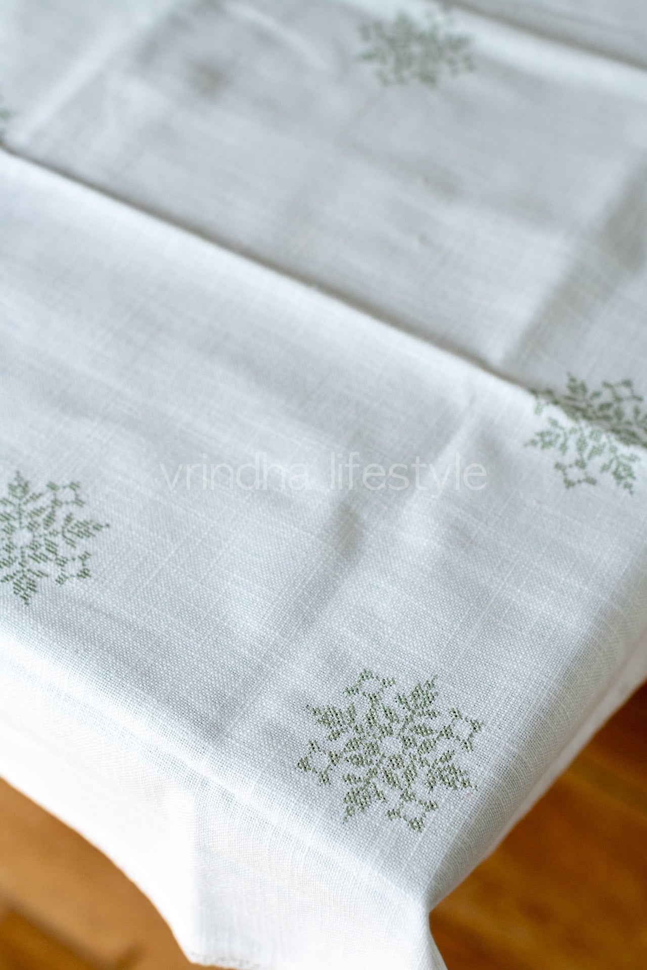 COFFEE TABLE CLOTH with embroidery -27x27 inches-customisable