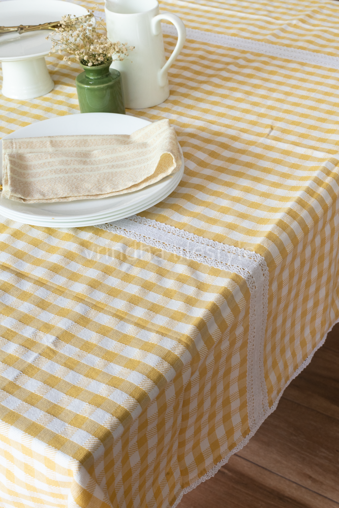 COTTON TABLE CLOTH, checks with lace detailing -6/8 seater