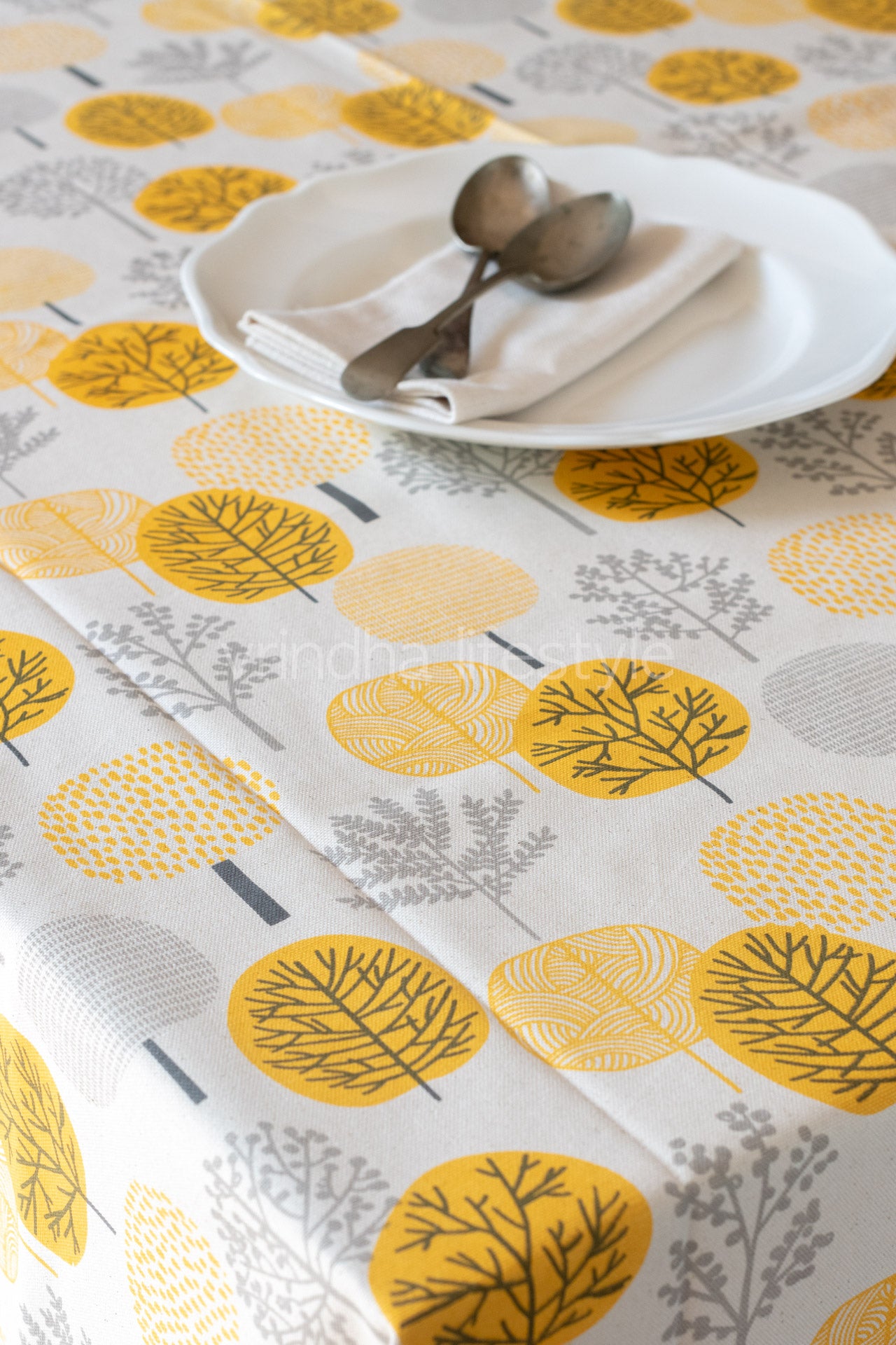 Printed table cloth-8 seater