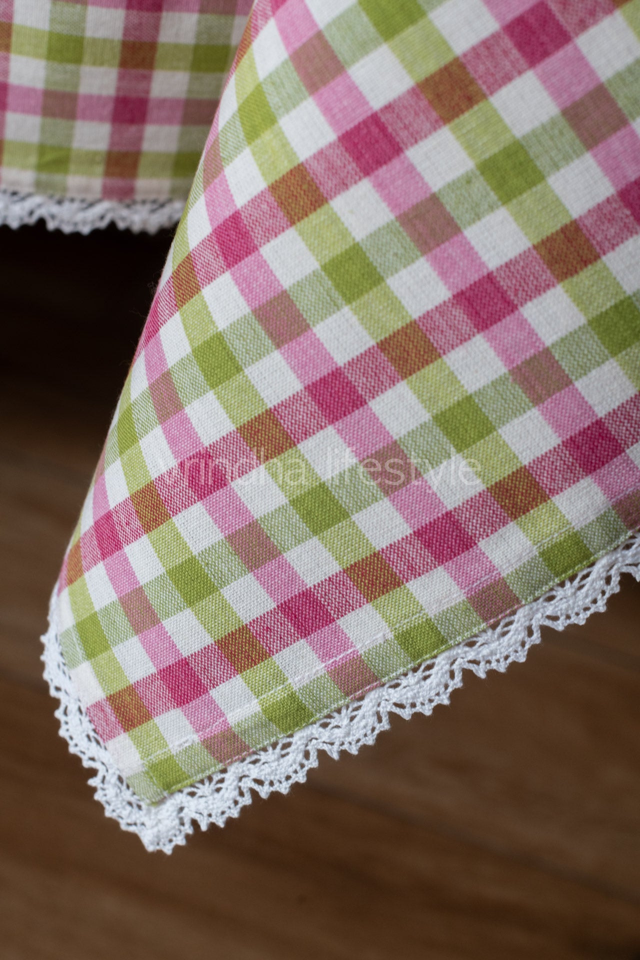 Woven checks table cloth with lace detailing -6 seater-customisable