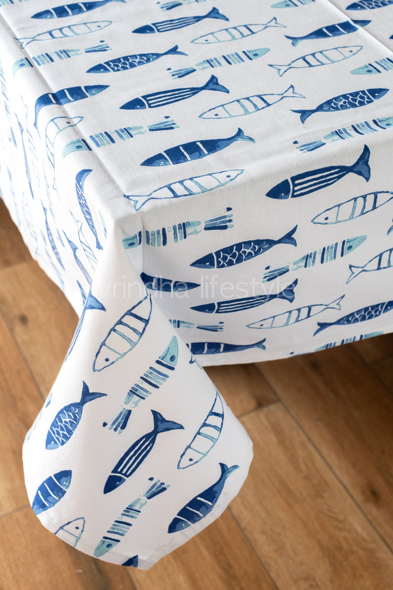 Printed table cloth-4/6 seater