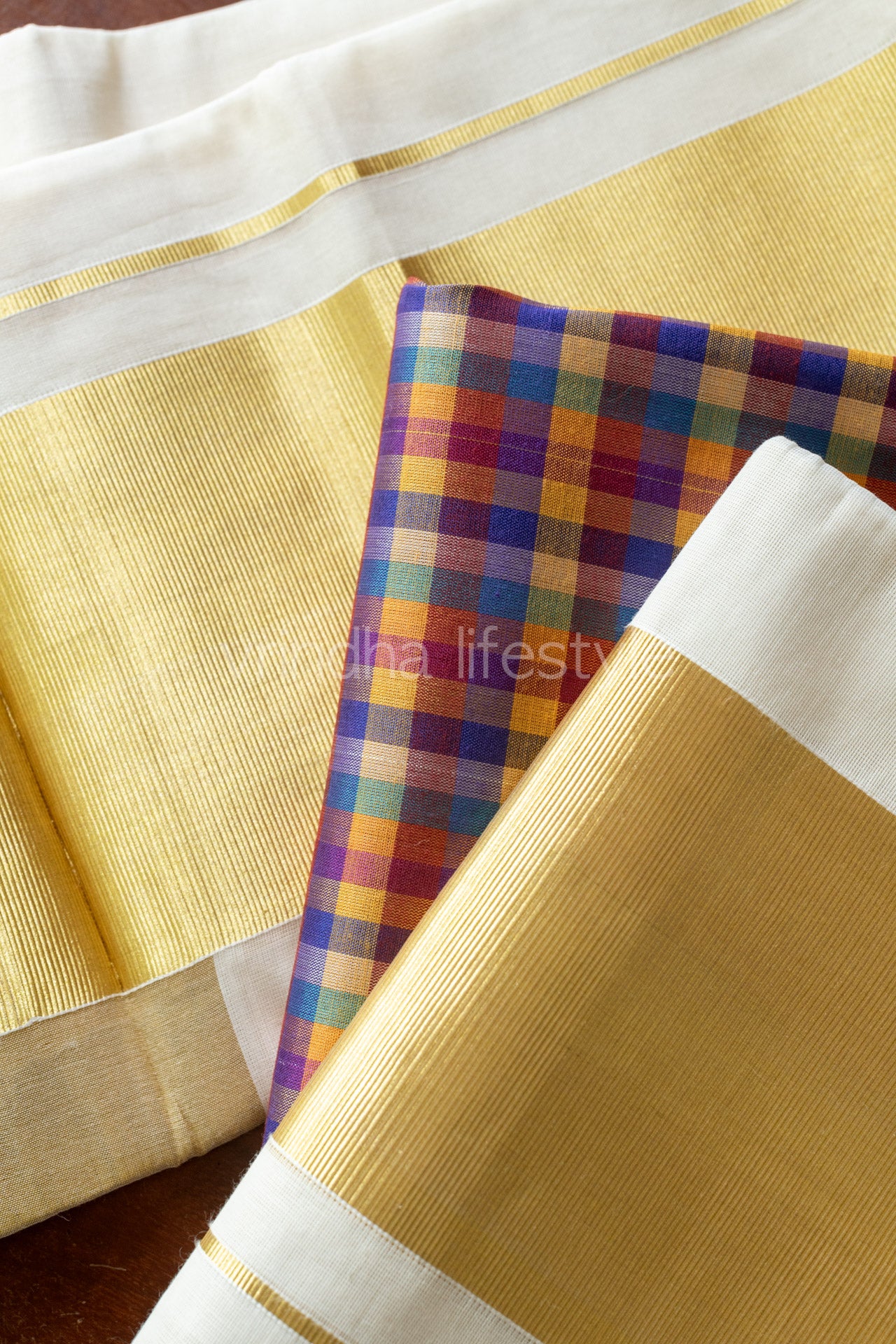 KERALA SET MUNDU-5 inch kasavu