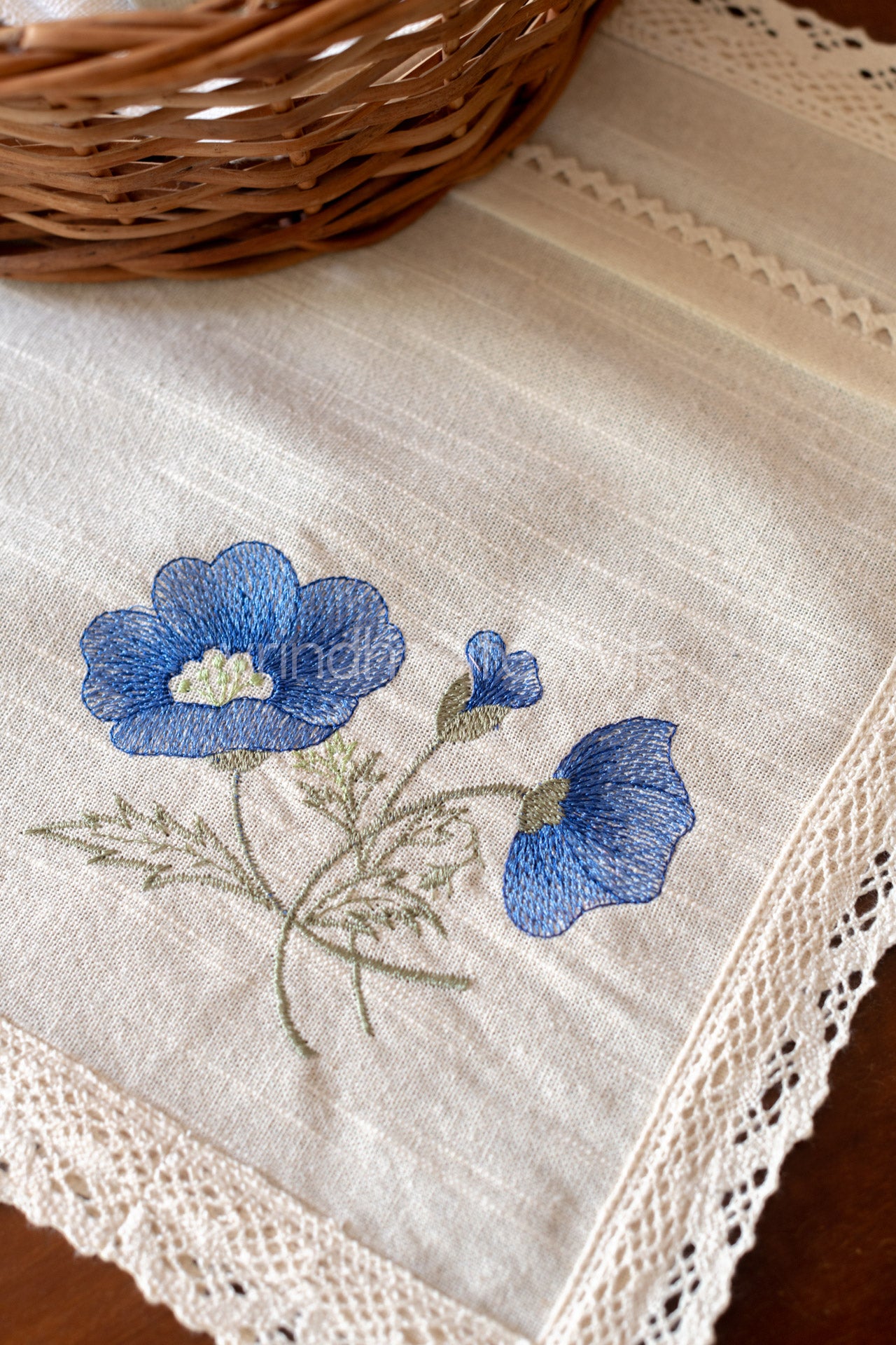Cotton tray mat with embroidery and lace -customisable