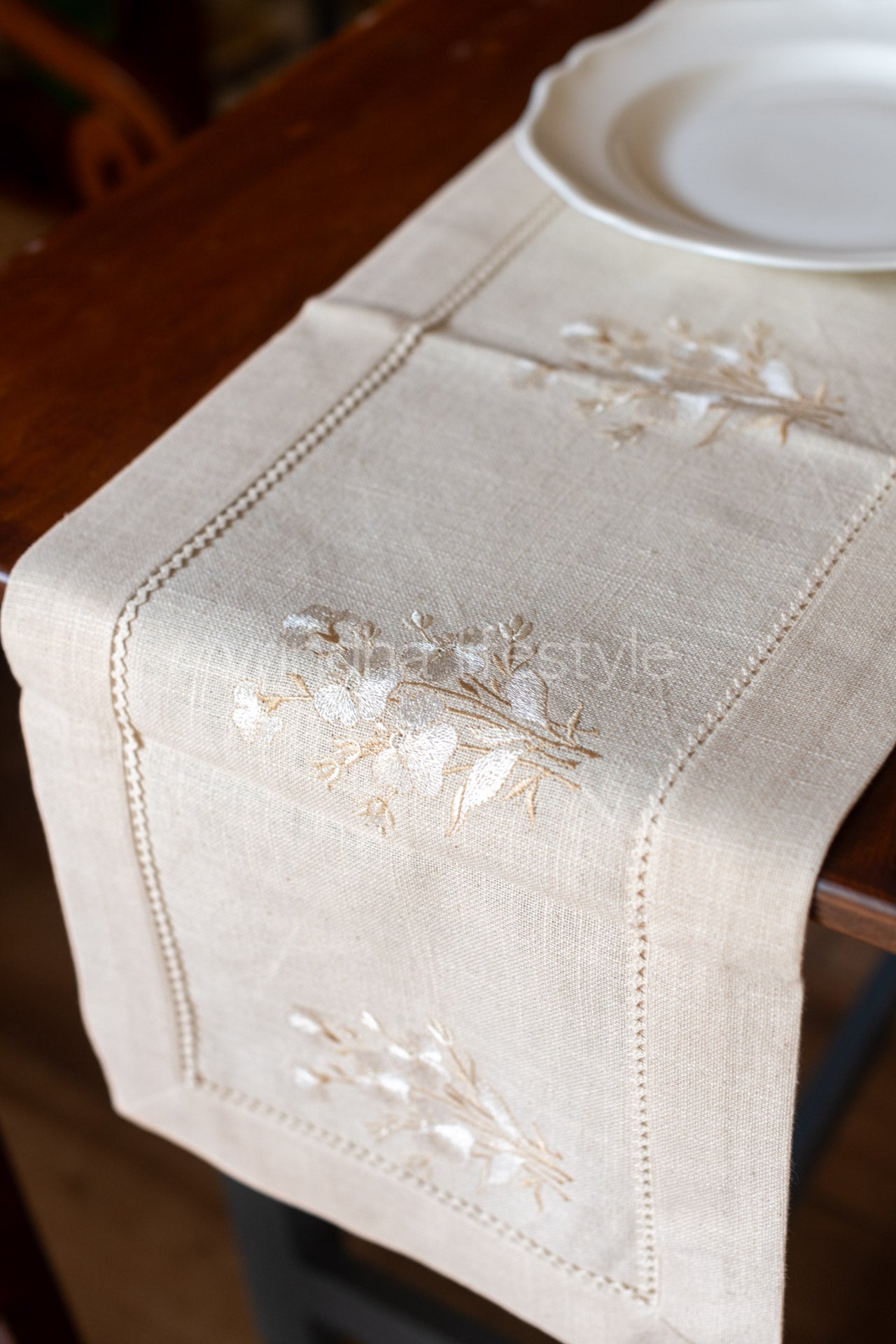 Cotton table runner with floral embroidery and lace detailing -4 seater -12.5x40 inches-customisable