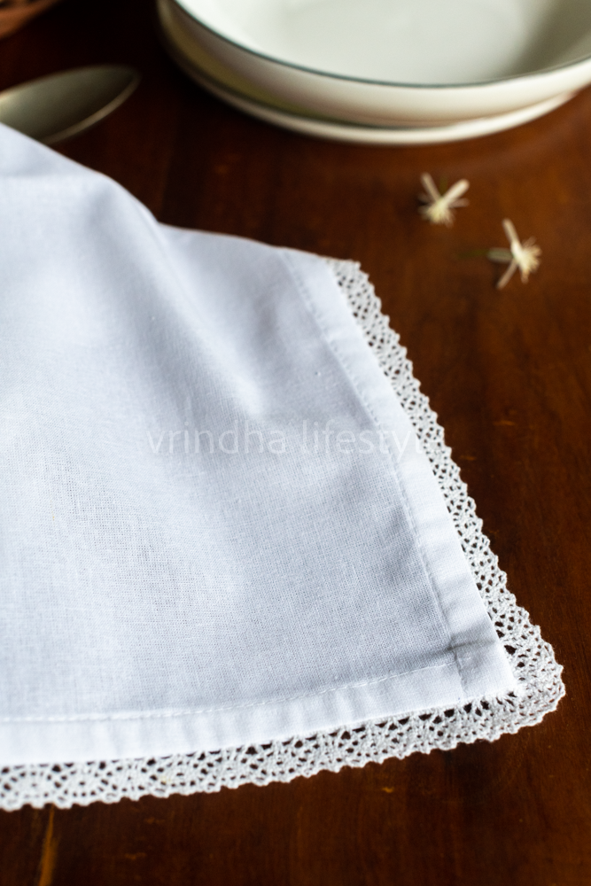 WHITE COTTON TABLE NAPKINS-Set of 2