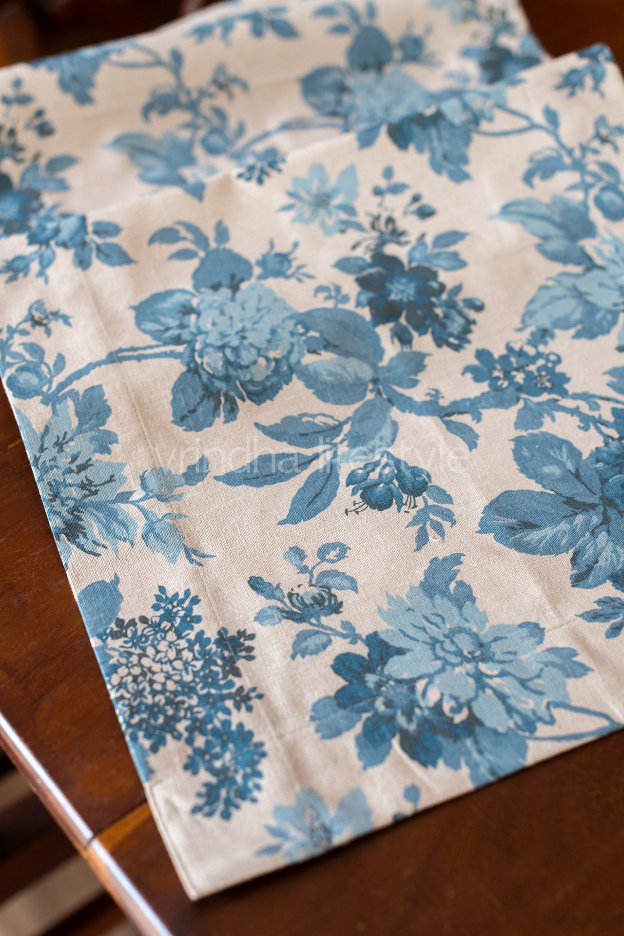 Cotton printed table runner -14x56 inches