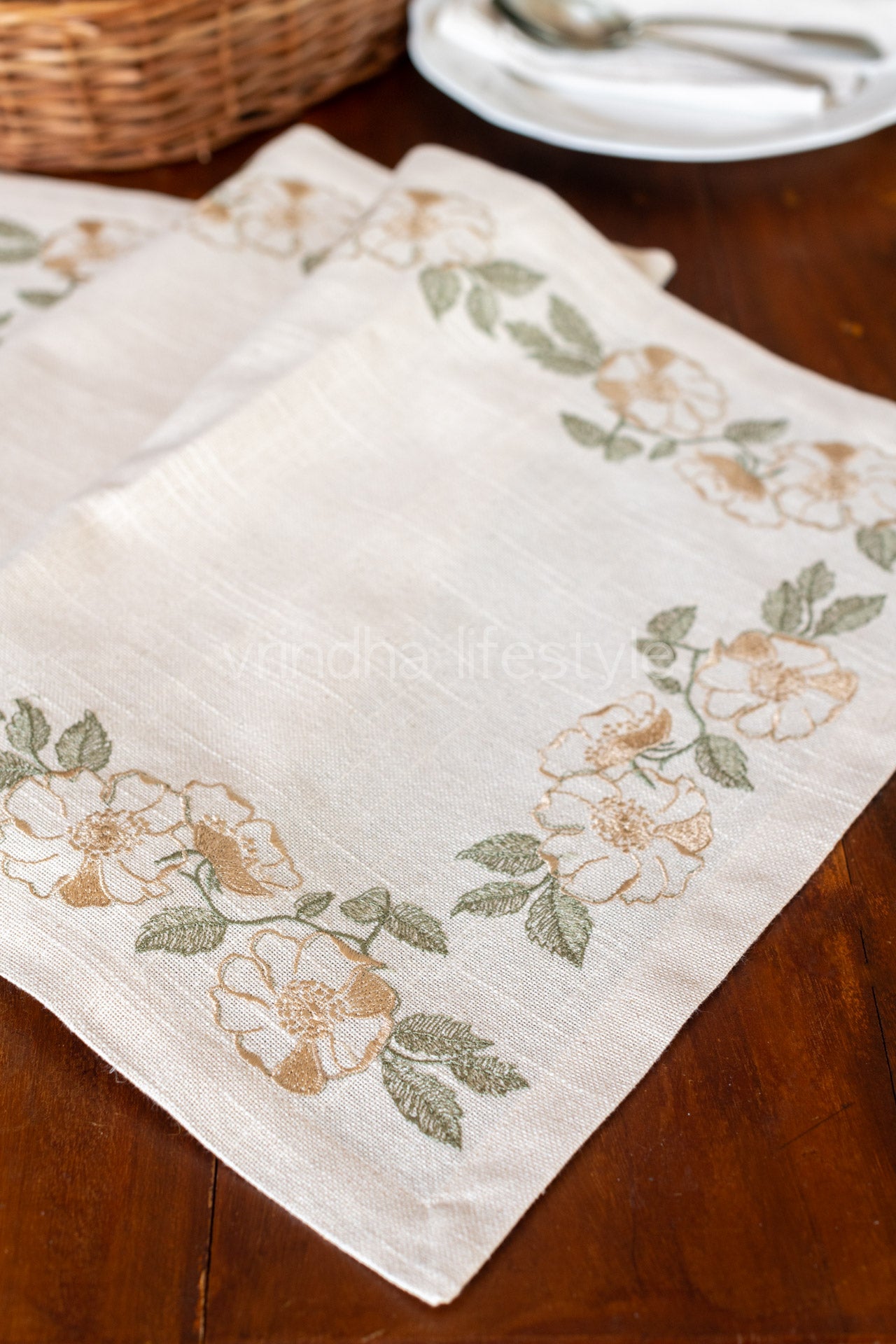 Cotton table runner with embroidery - 17x45 inches-customisable