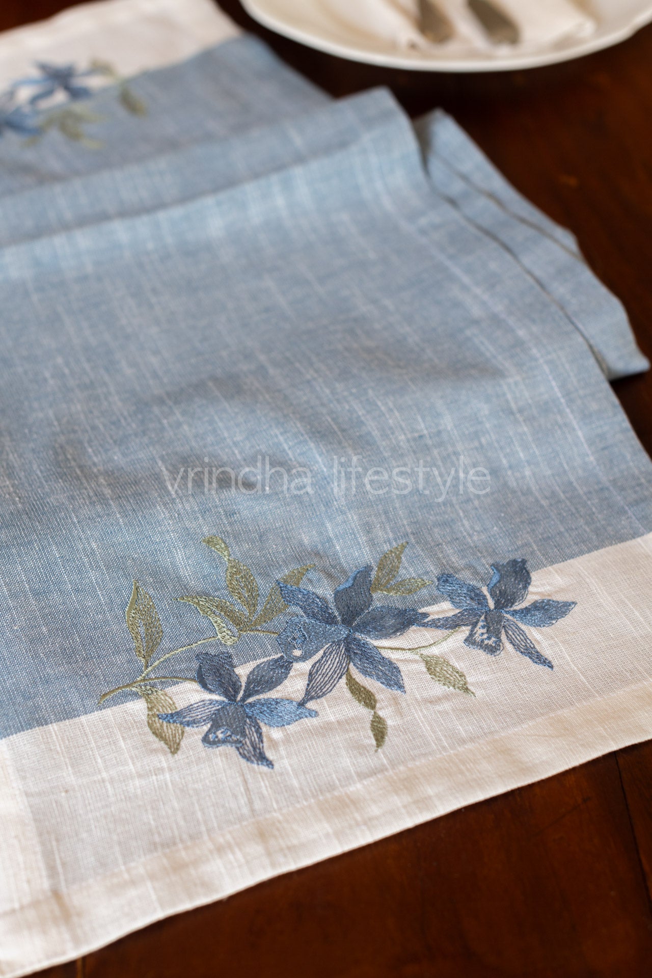 Cotton table runner with embroidery - 17x45 inches-customisable