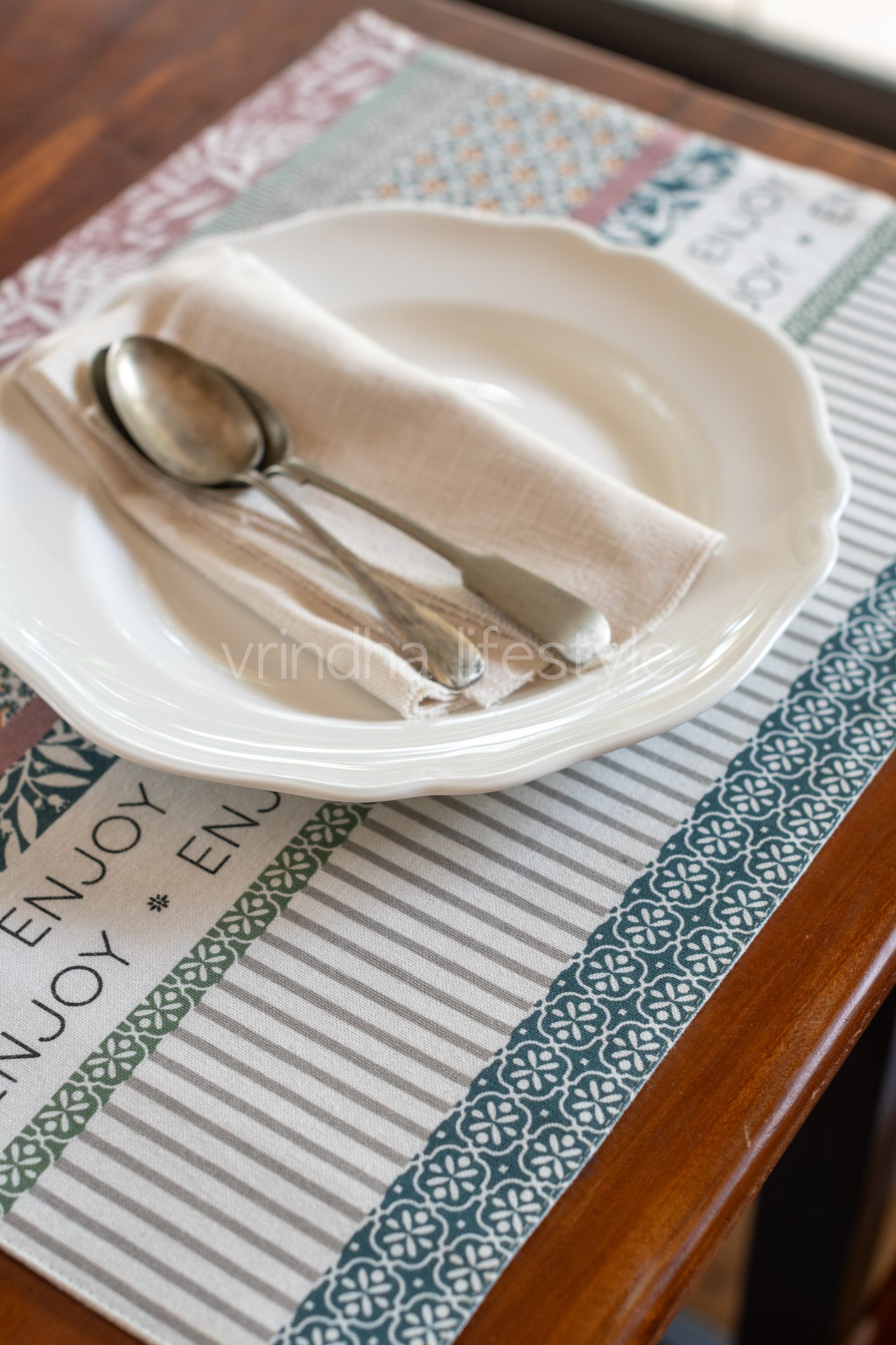 Cotton printed placemats -Set of 6 placemats