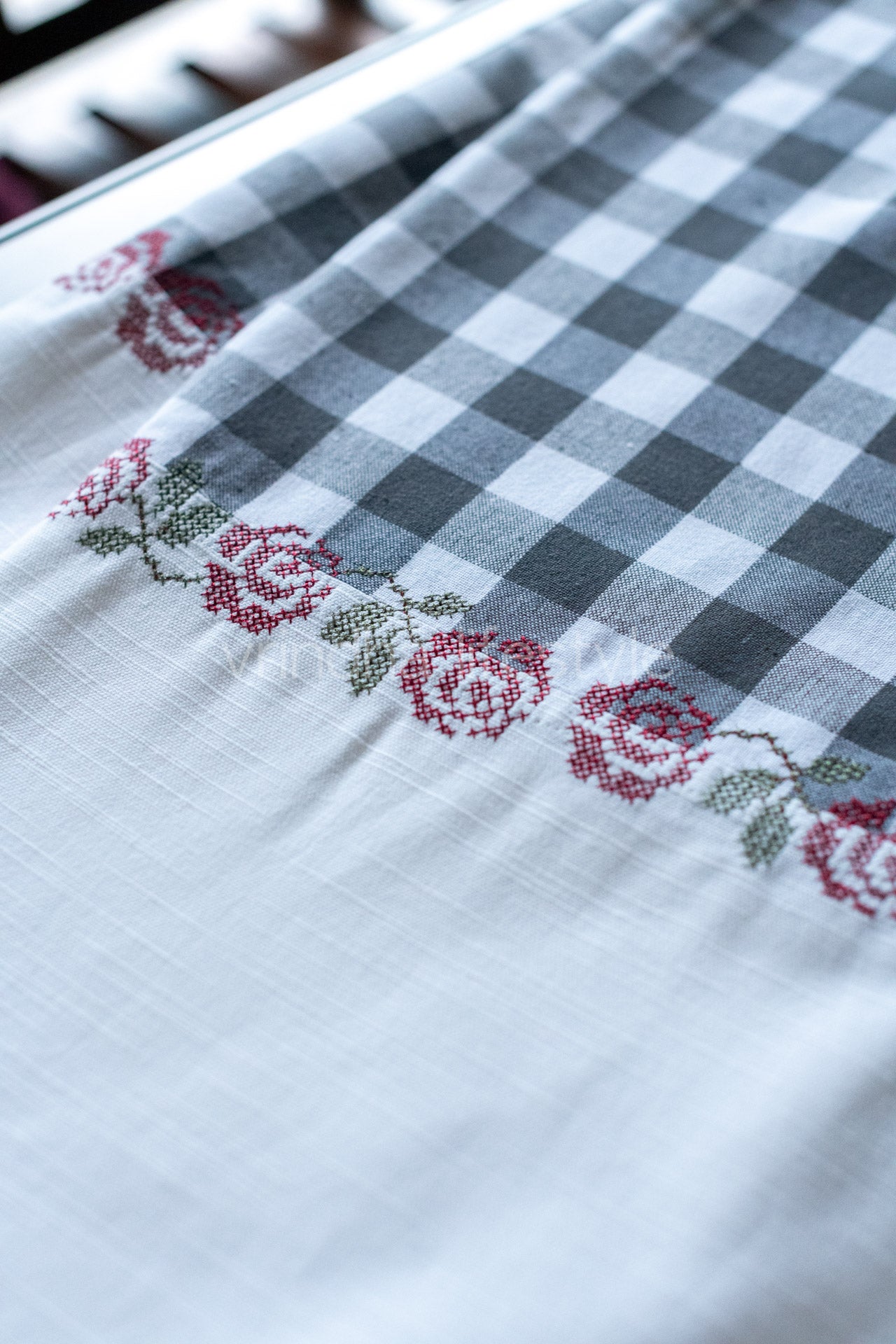 Cotton table cloth with cross stitch embroidery -58x94 inches-8 seater