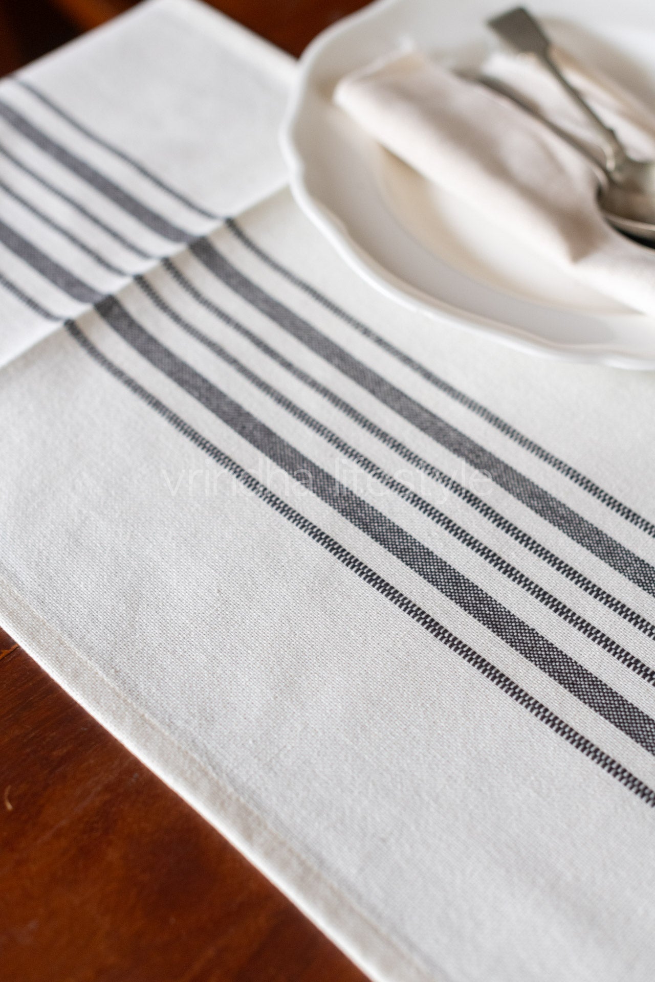 Handloom cotton stripes table runner with tassels-12x72-customisable