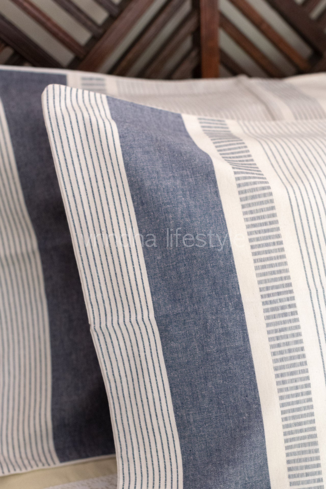 Woven cotton pillow cover-set of 2- 20x30 inches