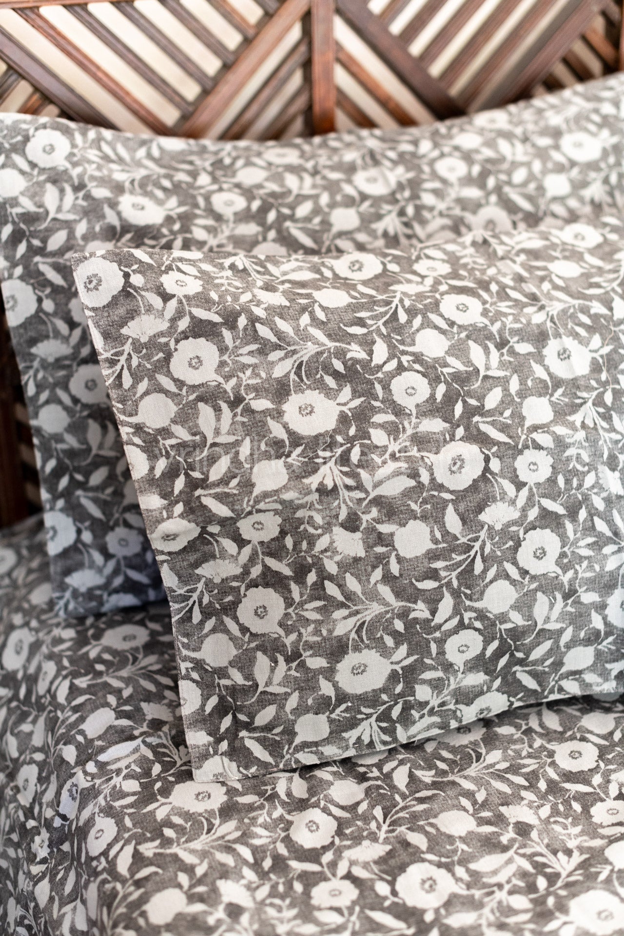 COTTON BED SHEET -Single bedsheet