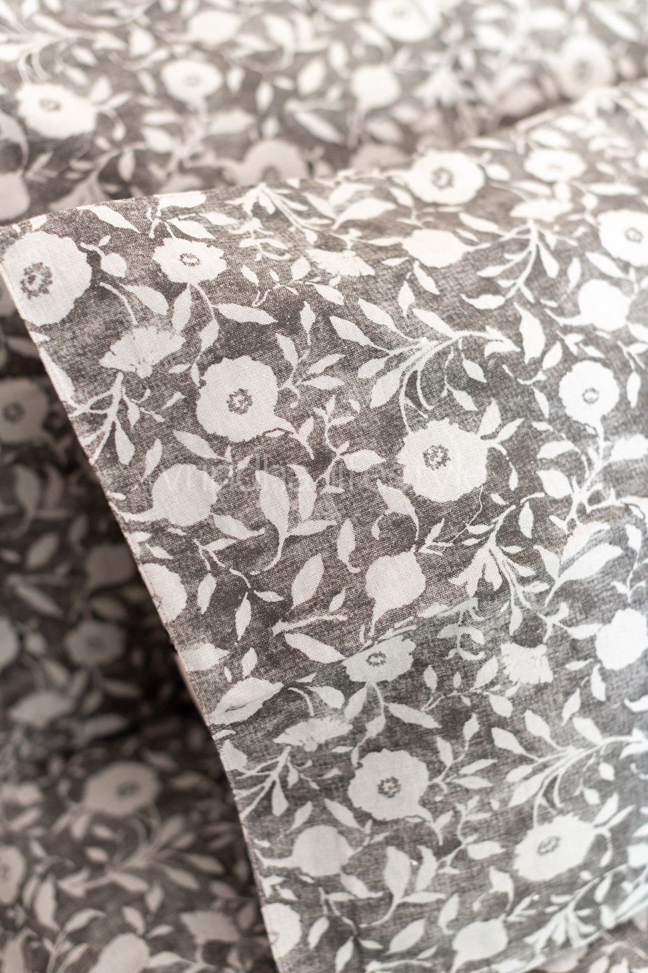 COTTON BED SHEET -Single bedsheet