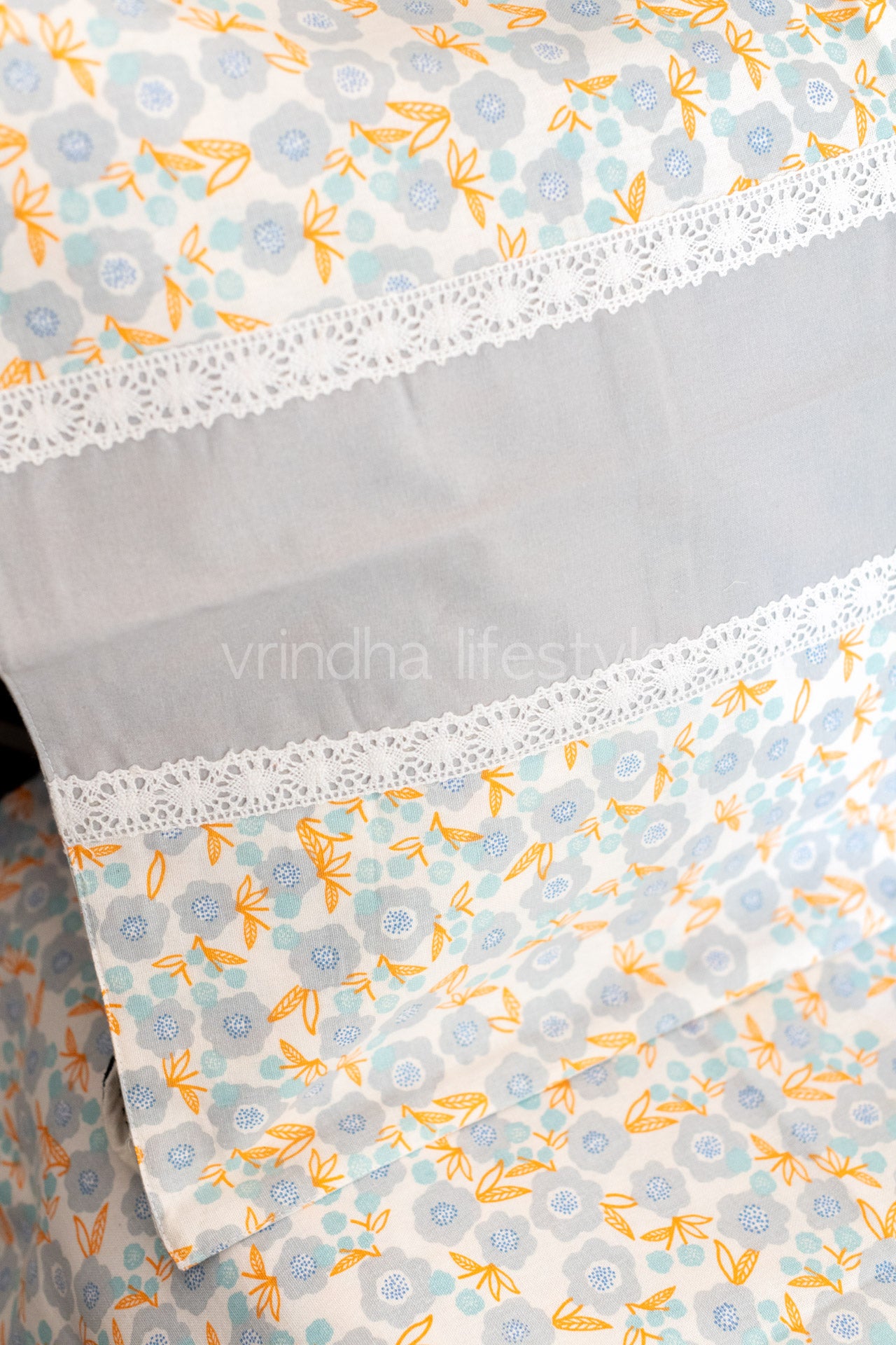 COTTON BED SHEET with cotton pillow covers with lace detailing -Single|Kids Collection