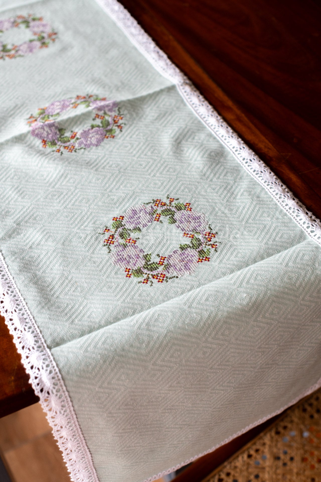 Cotton table runner with cross stitch embroidery and lace detailing -4 seater -11.5x44 inches