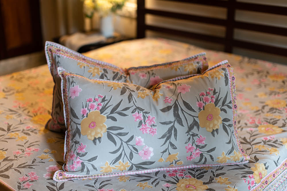 GULMOHAR BLOOM PRINT COTTON BEDSHEET SET-Queen size