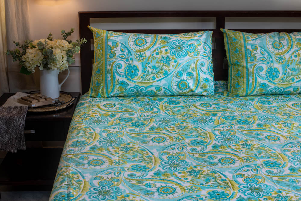 floral print bedsheet