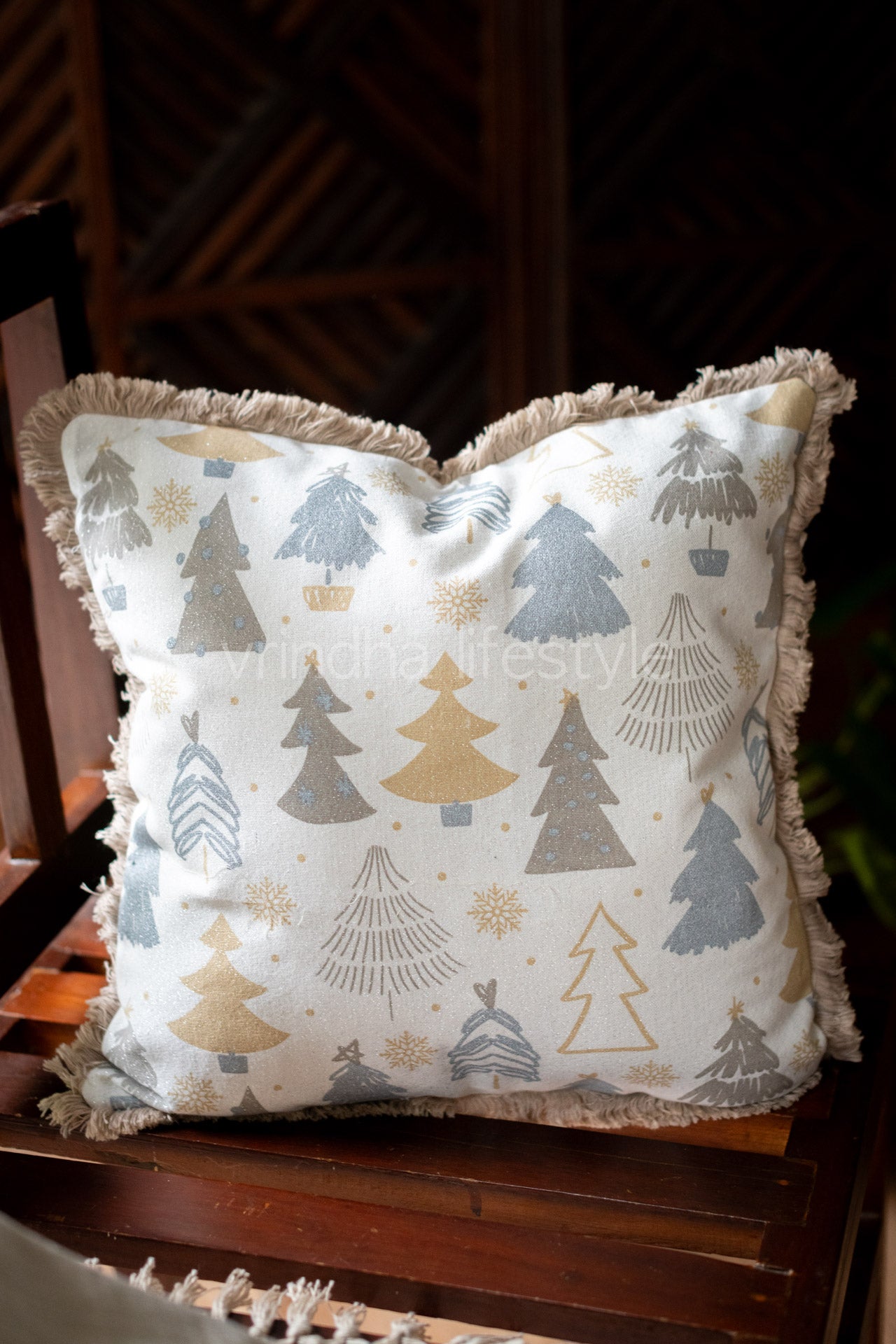 CHRISTMAS PRINTED COTTON CUSHION COVERS with fringe-single unit