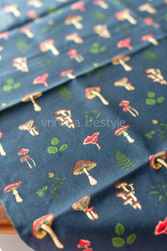 Printed table cloth -coffee table